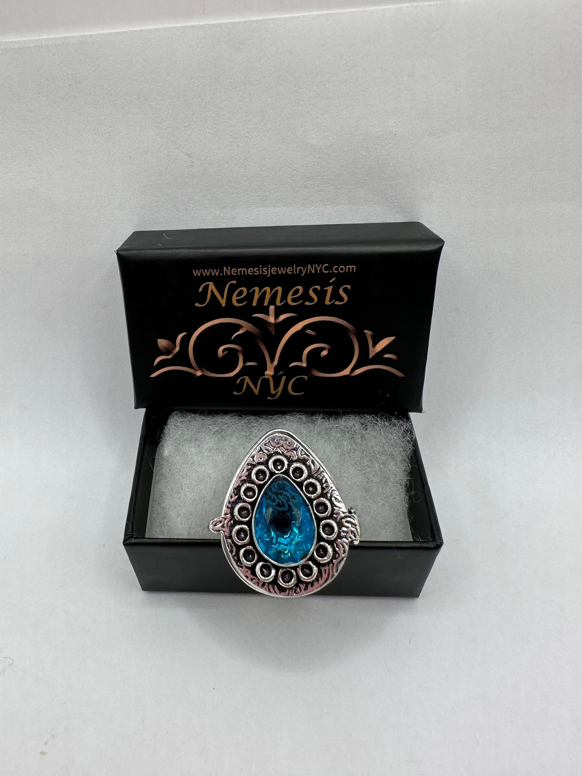 Vintage White Bronze Poison Pillbox Ring