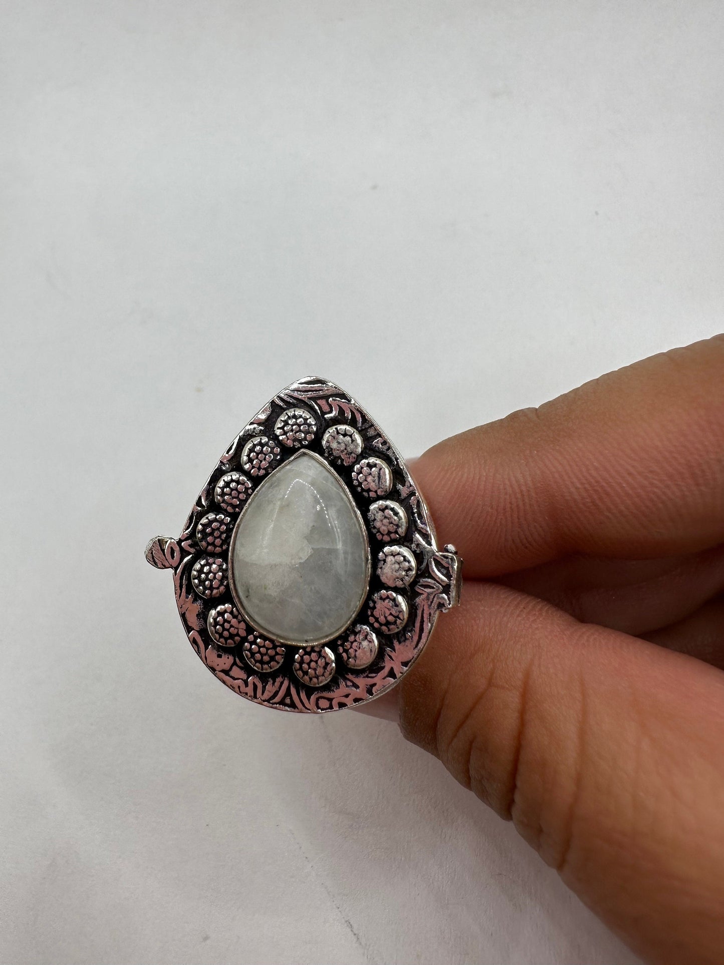 Vintage White Bronze Poison Pillbox Ring