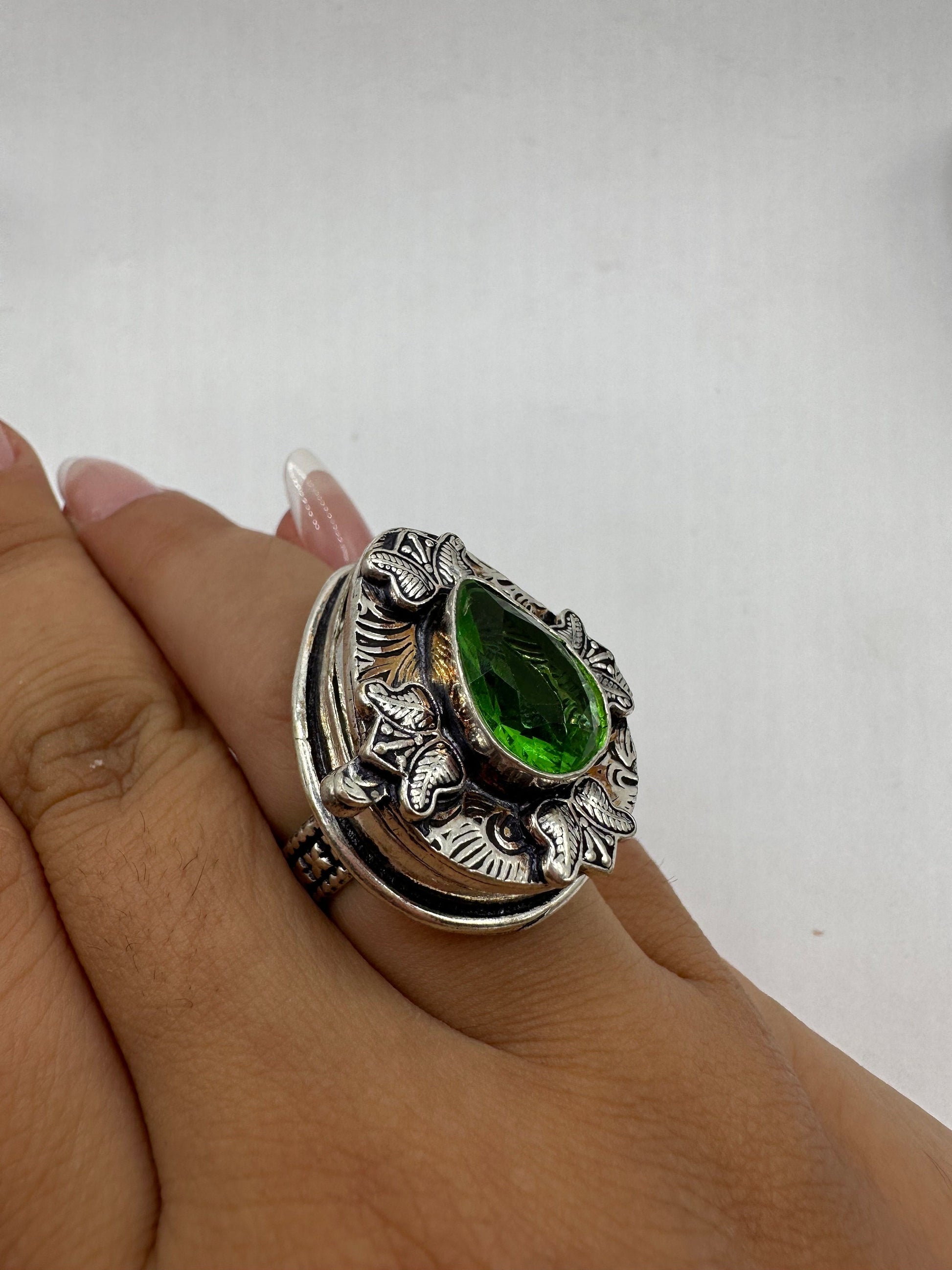 Vintage White Bronze Poison Pillbox Ring