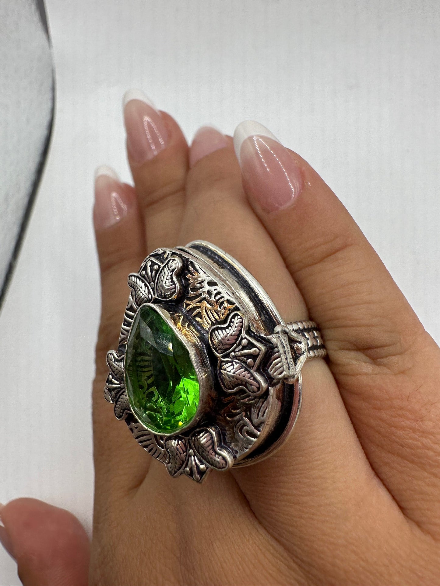 Vintage White Bronze Poison Pillbox Ring