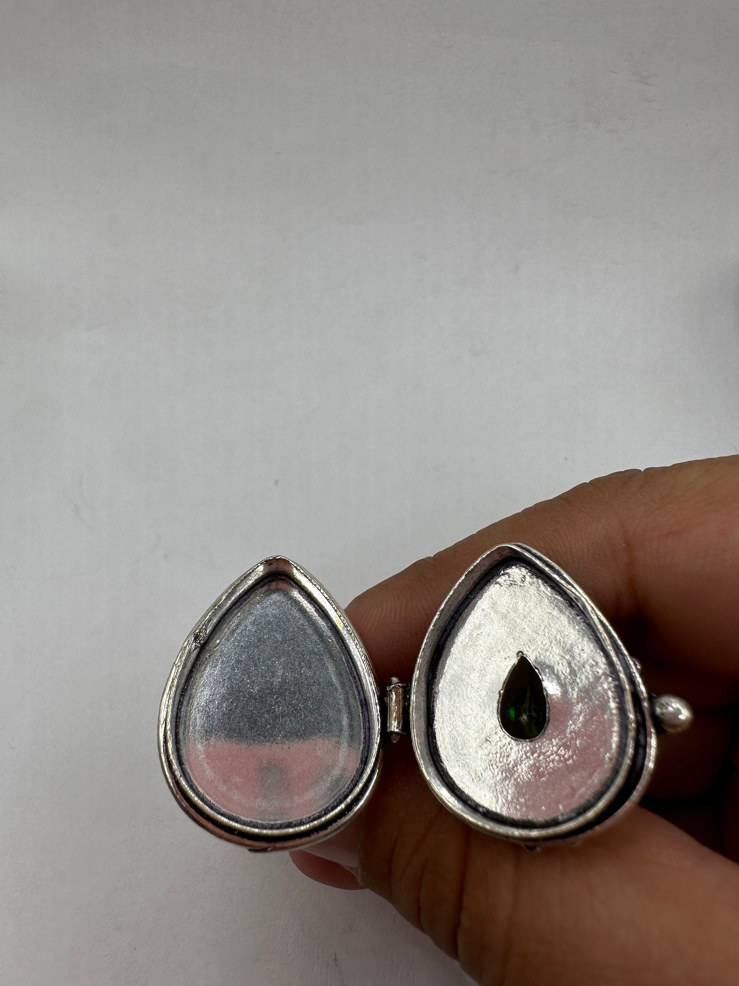 Vintage White Bronze Poison Pillbox Ring