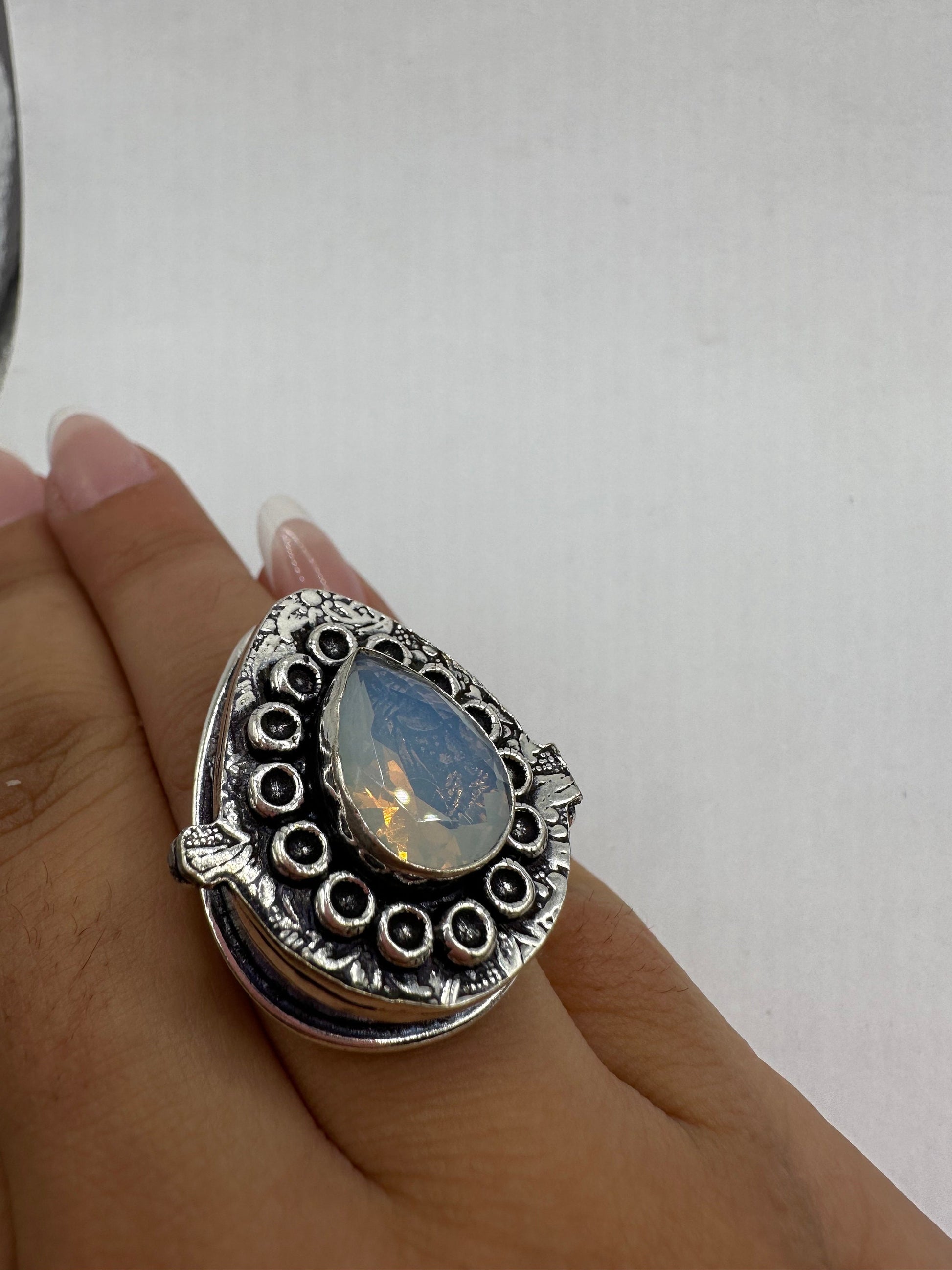 Vintage White Bronze Poison Pillbox Ring