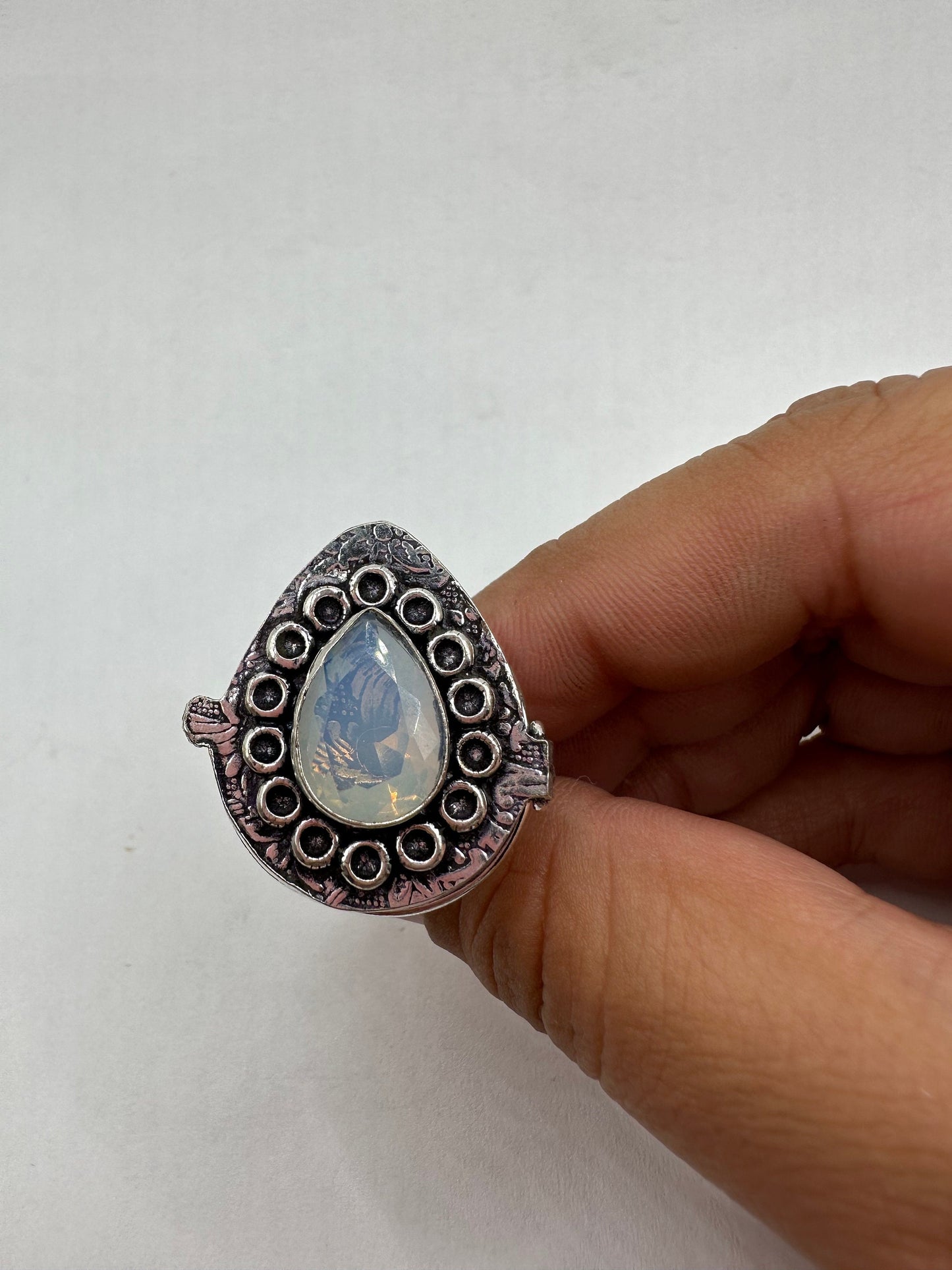 Vintage White Bronze Poison Pillbox Ring