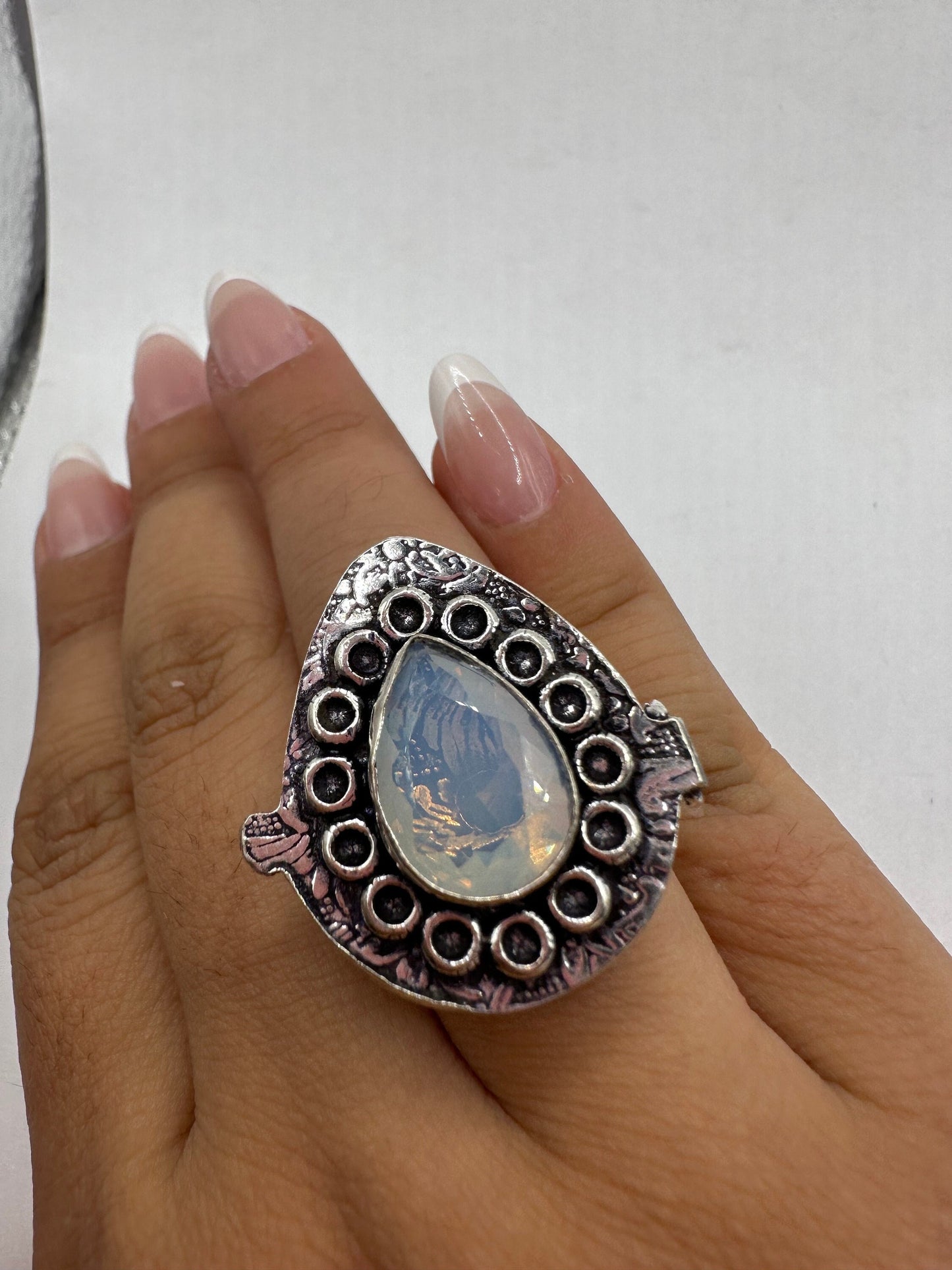 Vintage White Bronze Poison Pillbox Ring