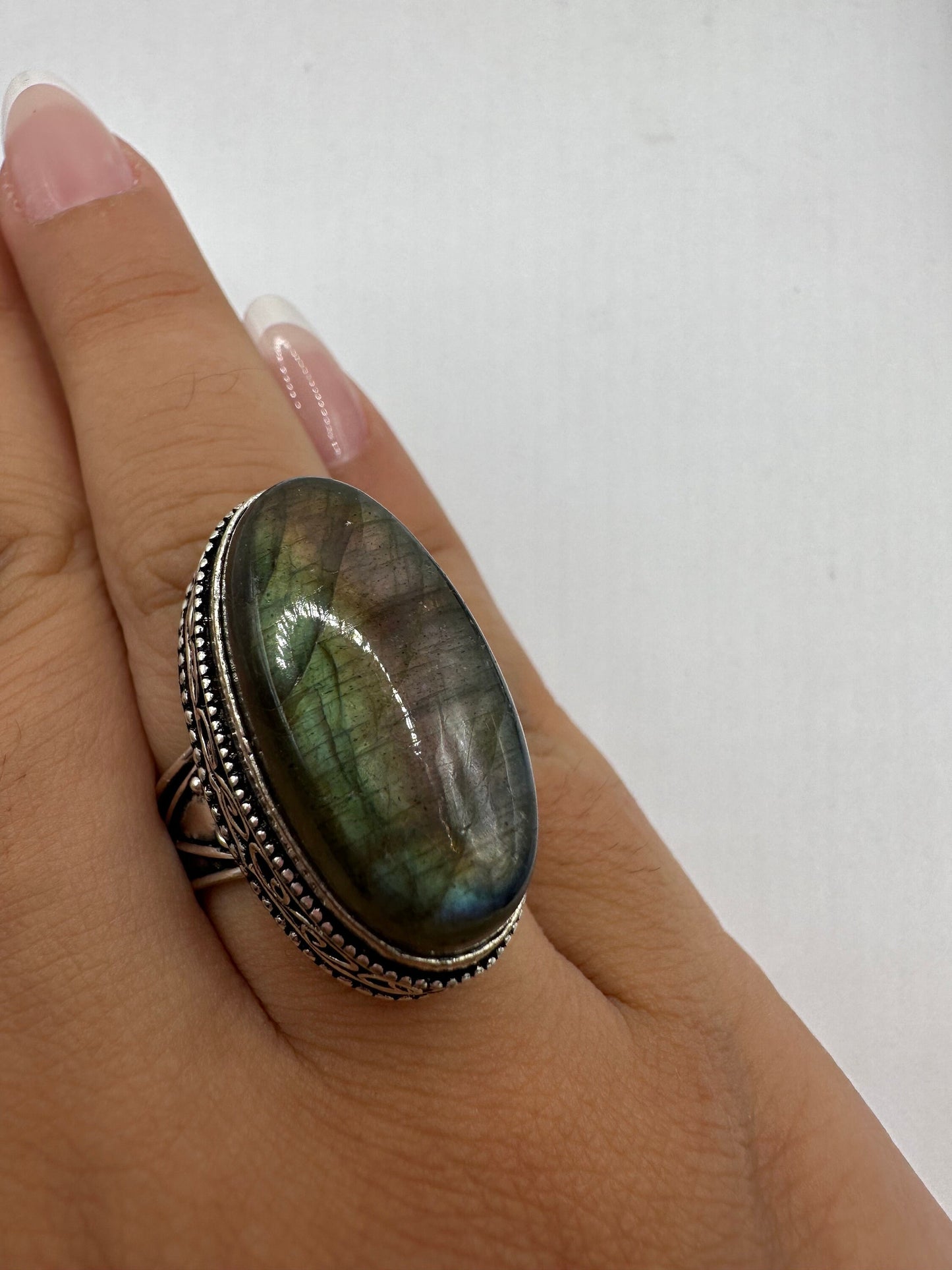 Vintage Large Labradorite Rainbow Moonstone Stone Silver Ring