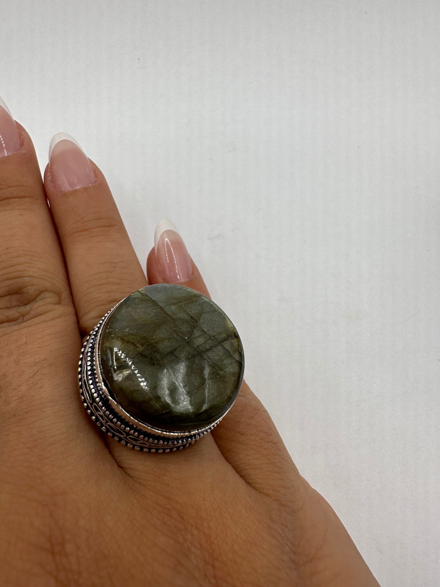 Vintage Large Labradorite Rainbow Moonstone Stone Silver Ring