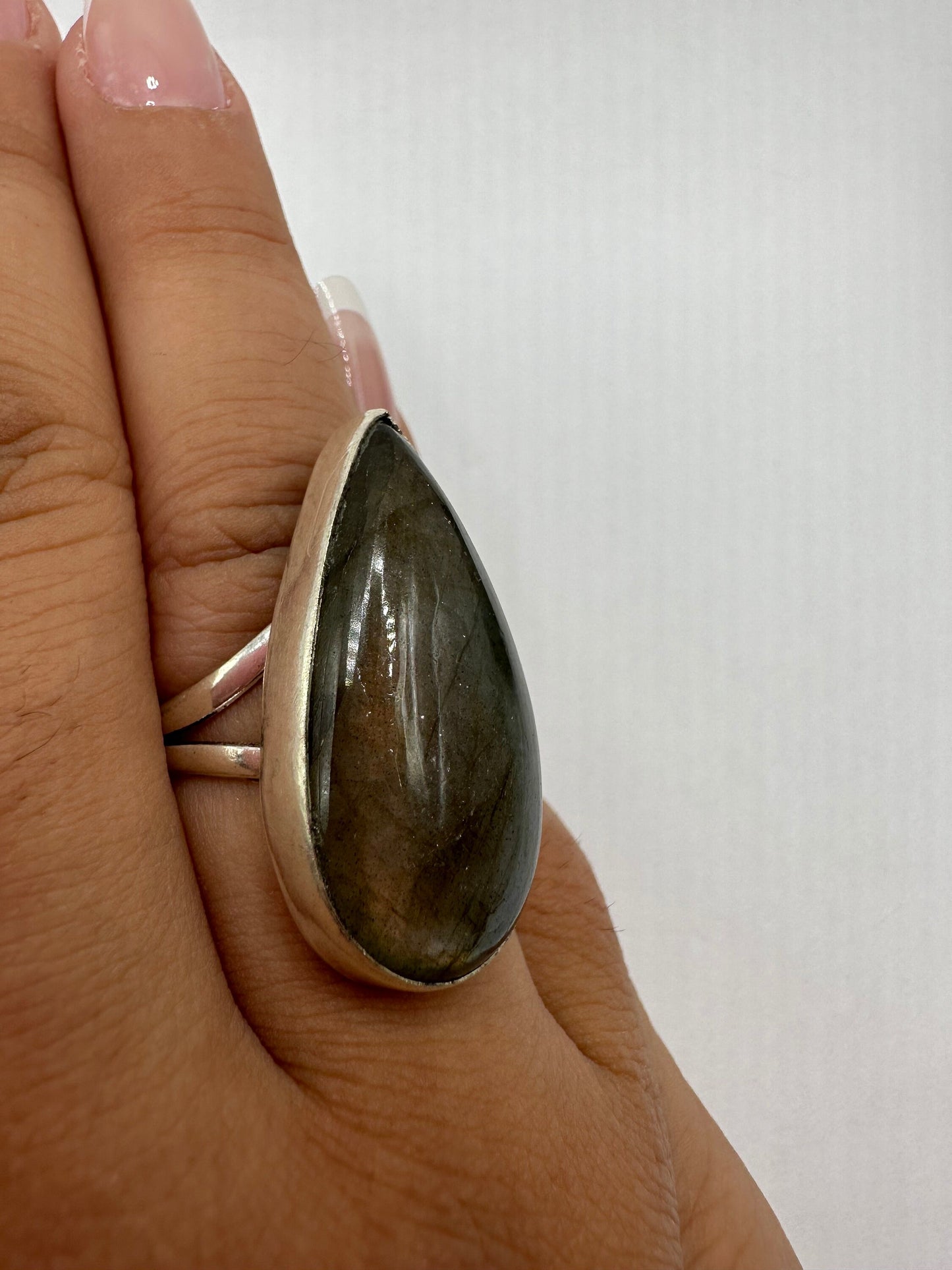 Vintage Large Labradorite Rainbow Moonstone Stone Silver Ring