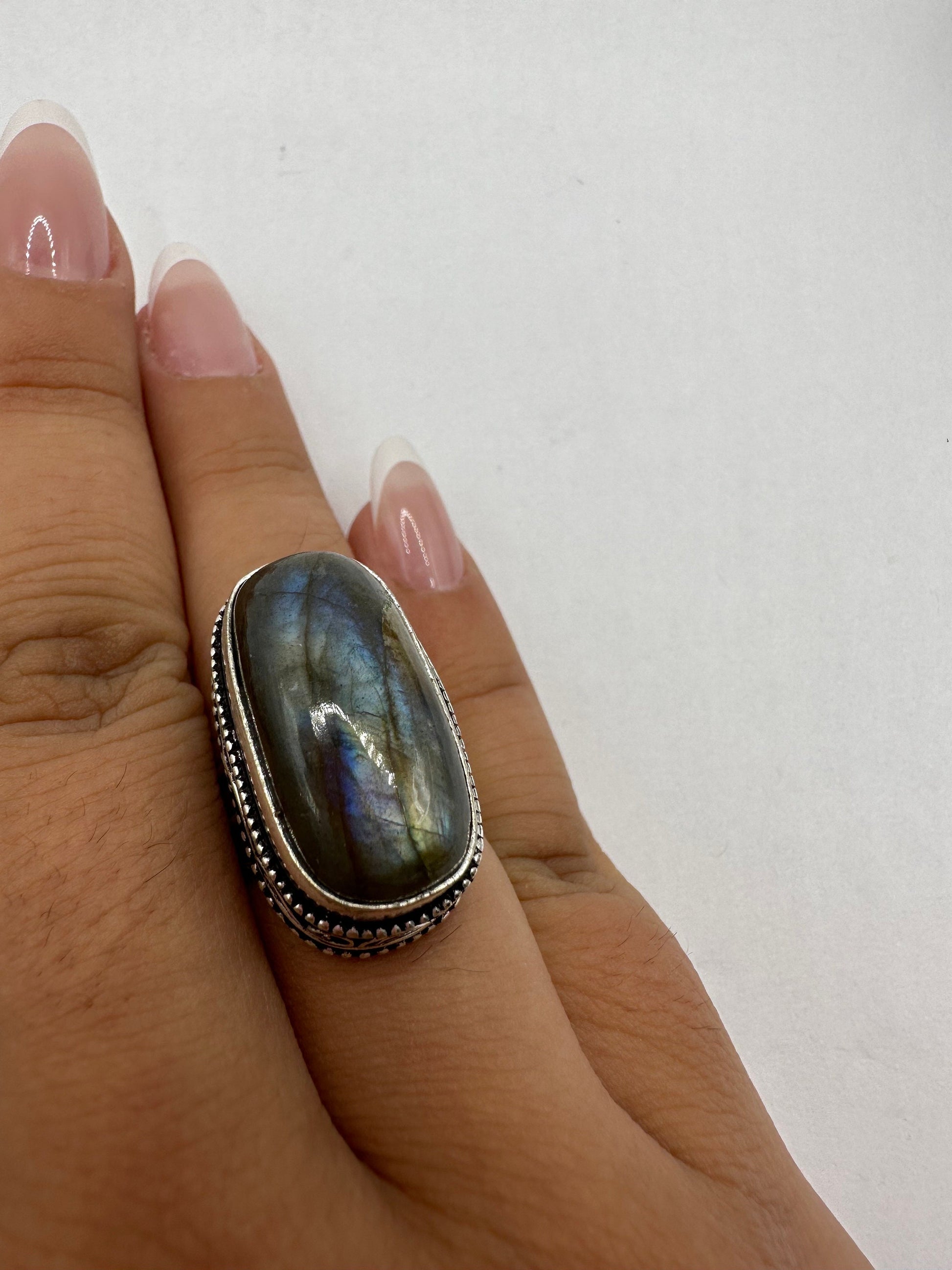 Vintage Large Labradorite Rainbow Moonstone Stone Silver Ring