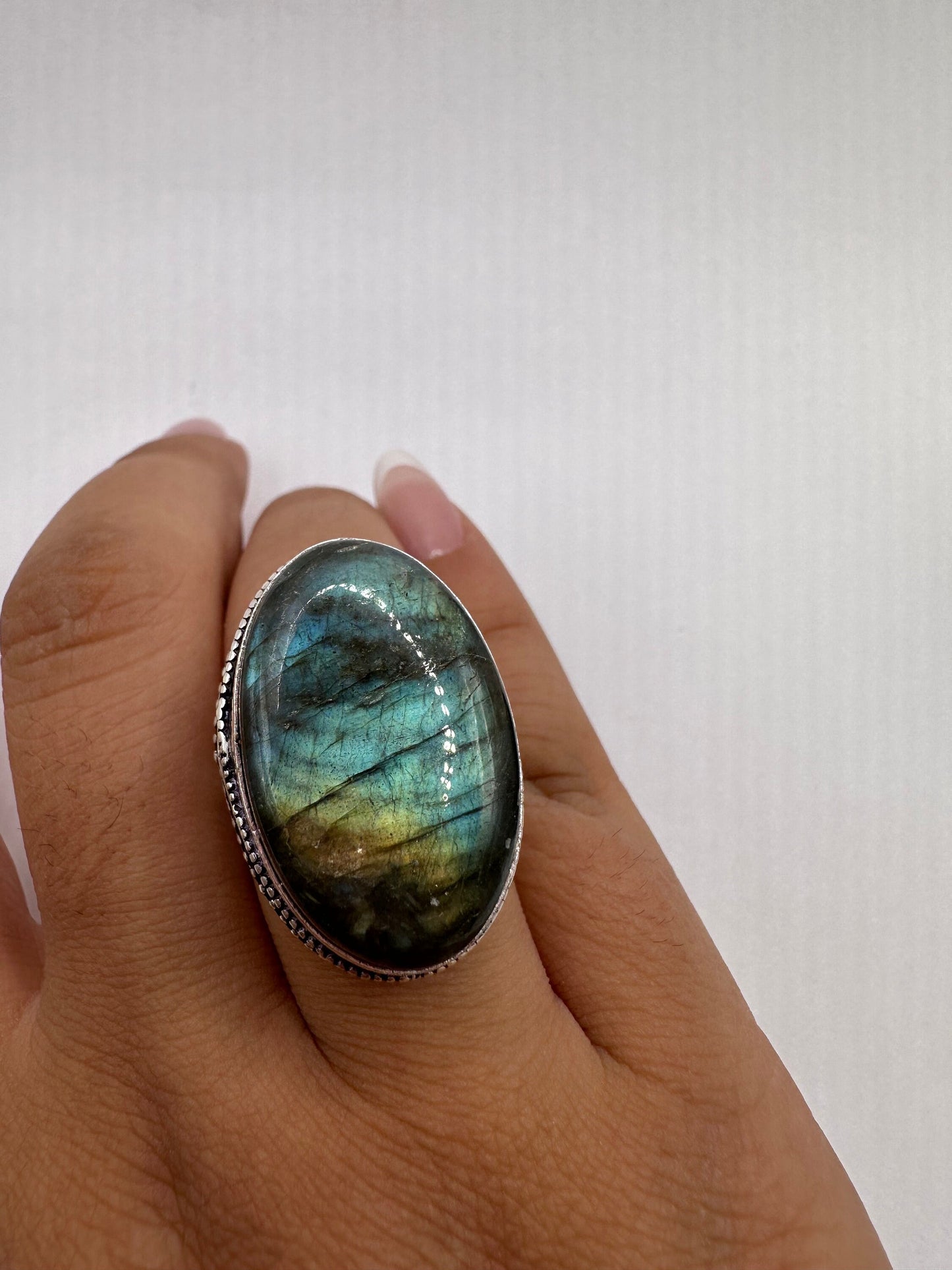 Vintage Large Labradorite Rainbow Moonstone Stone Silver Ring