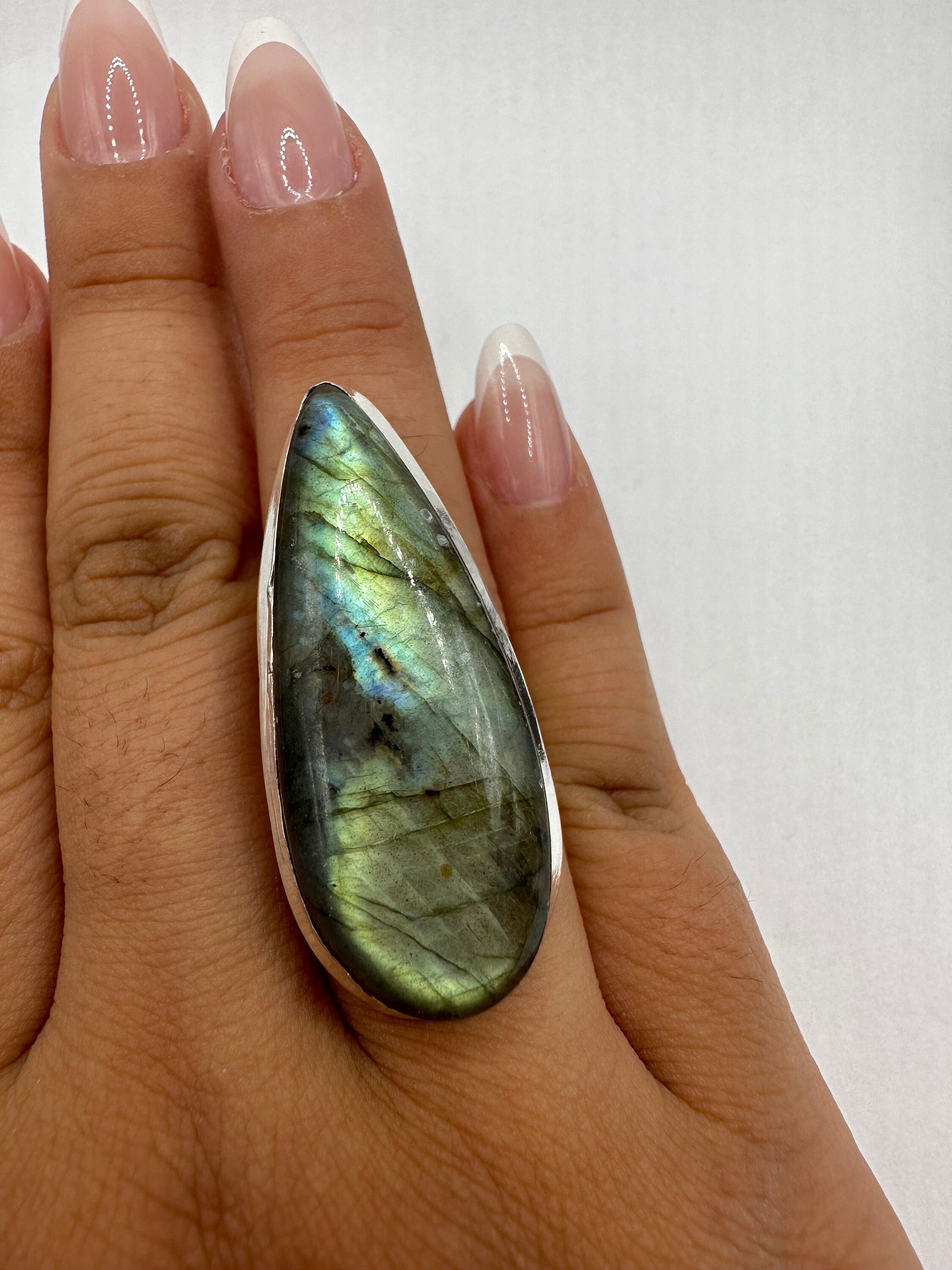 Vintage Large Labradorite Rainbow Moonstone Stone Silver Ring