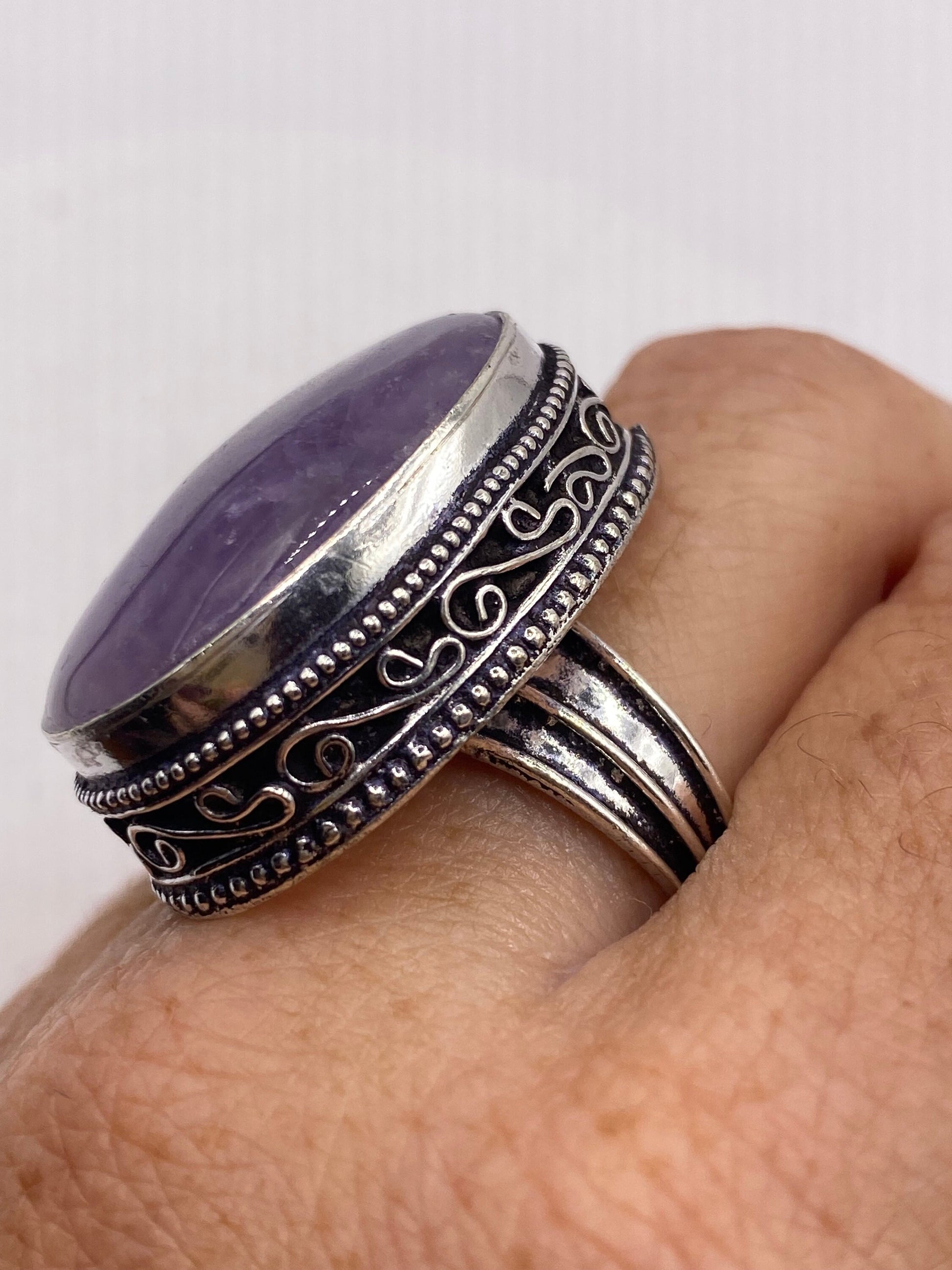 Vintage Genuine Purple Amethyst Boho Cocktail Statement Ring