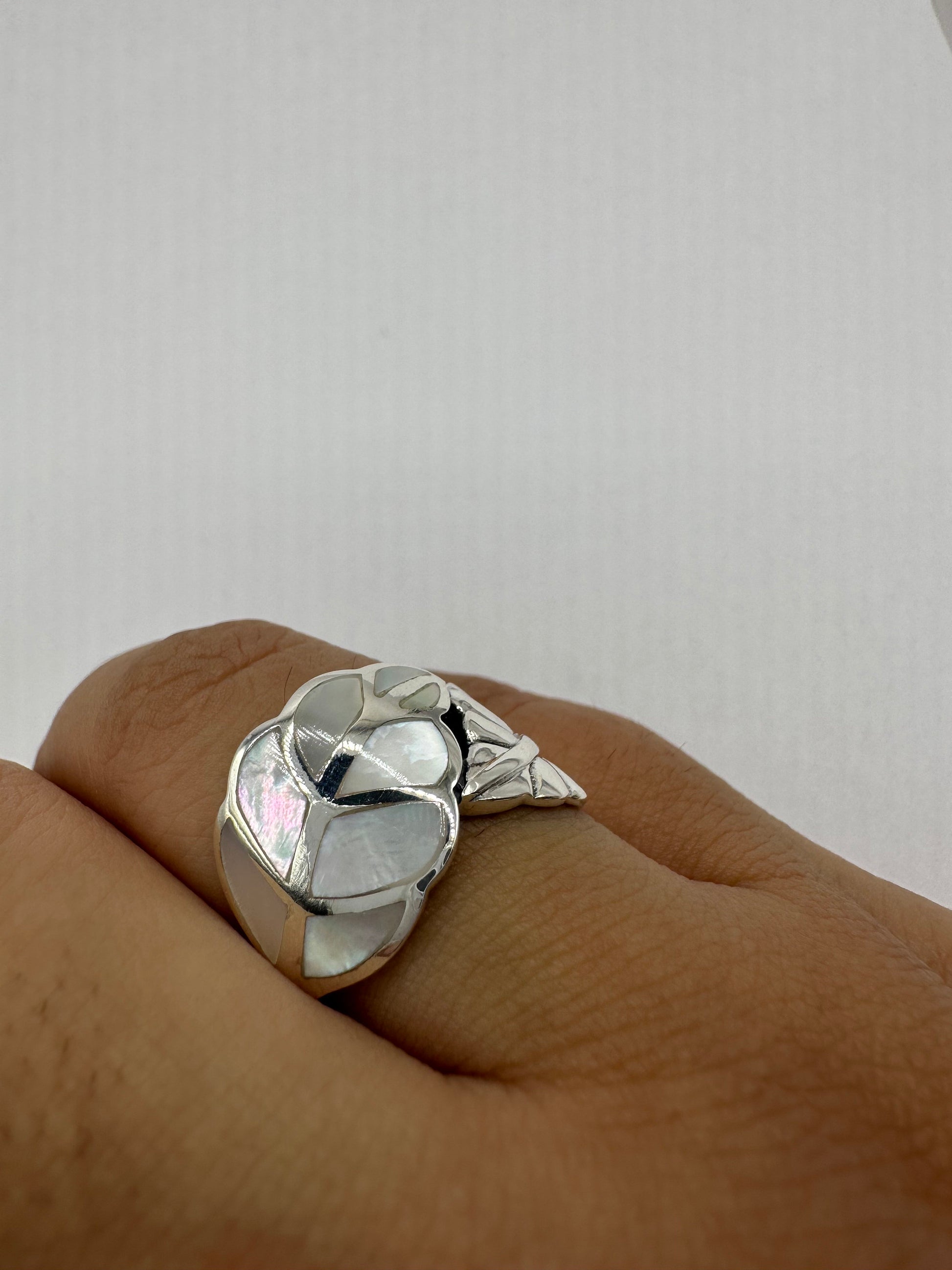 Antique Deco Mother of Pearl Leaf 925 Sterling Silver Ring