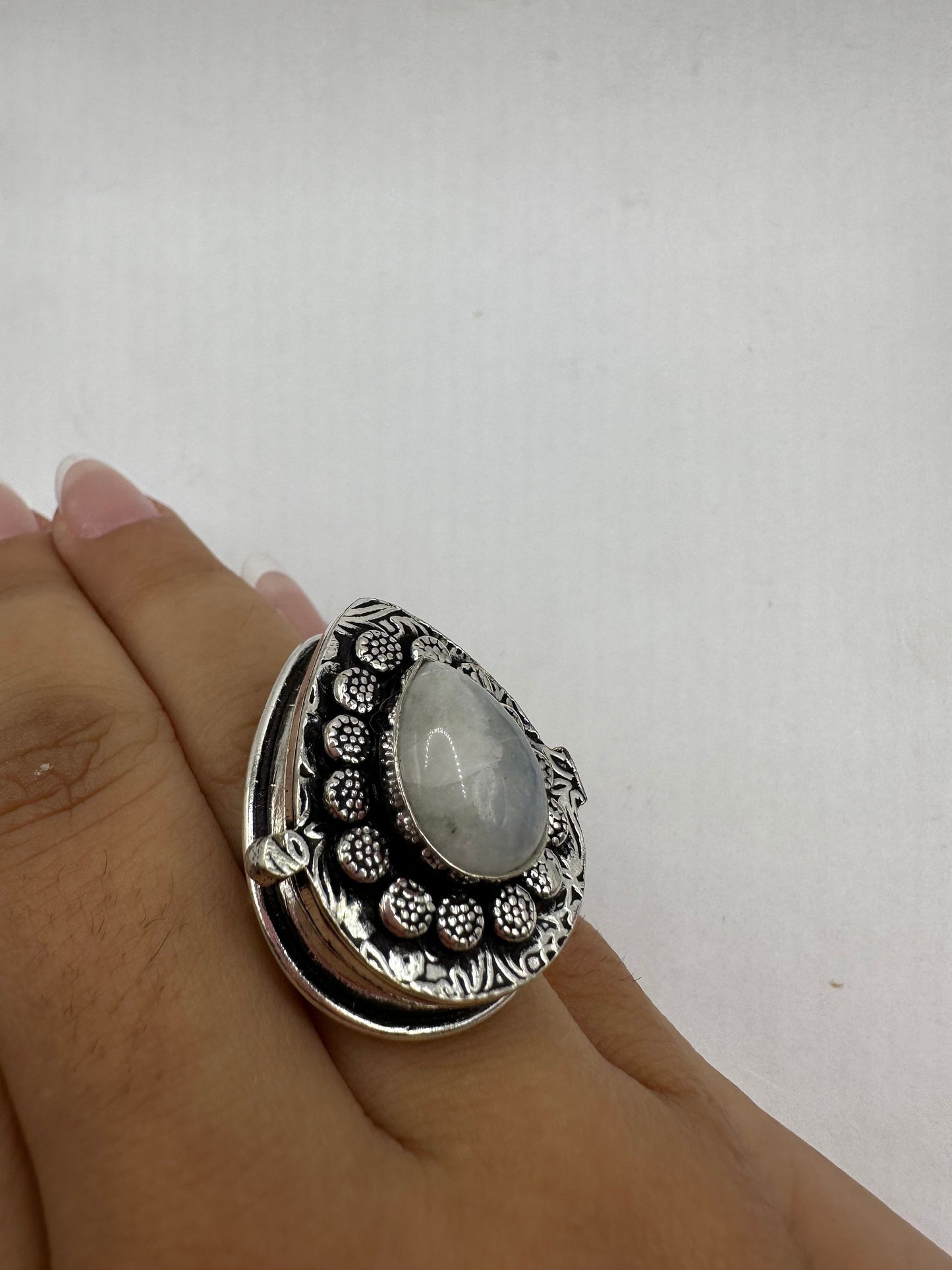 Vintage White Bronze Poison Pillbox Ring