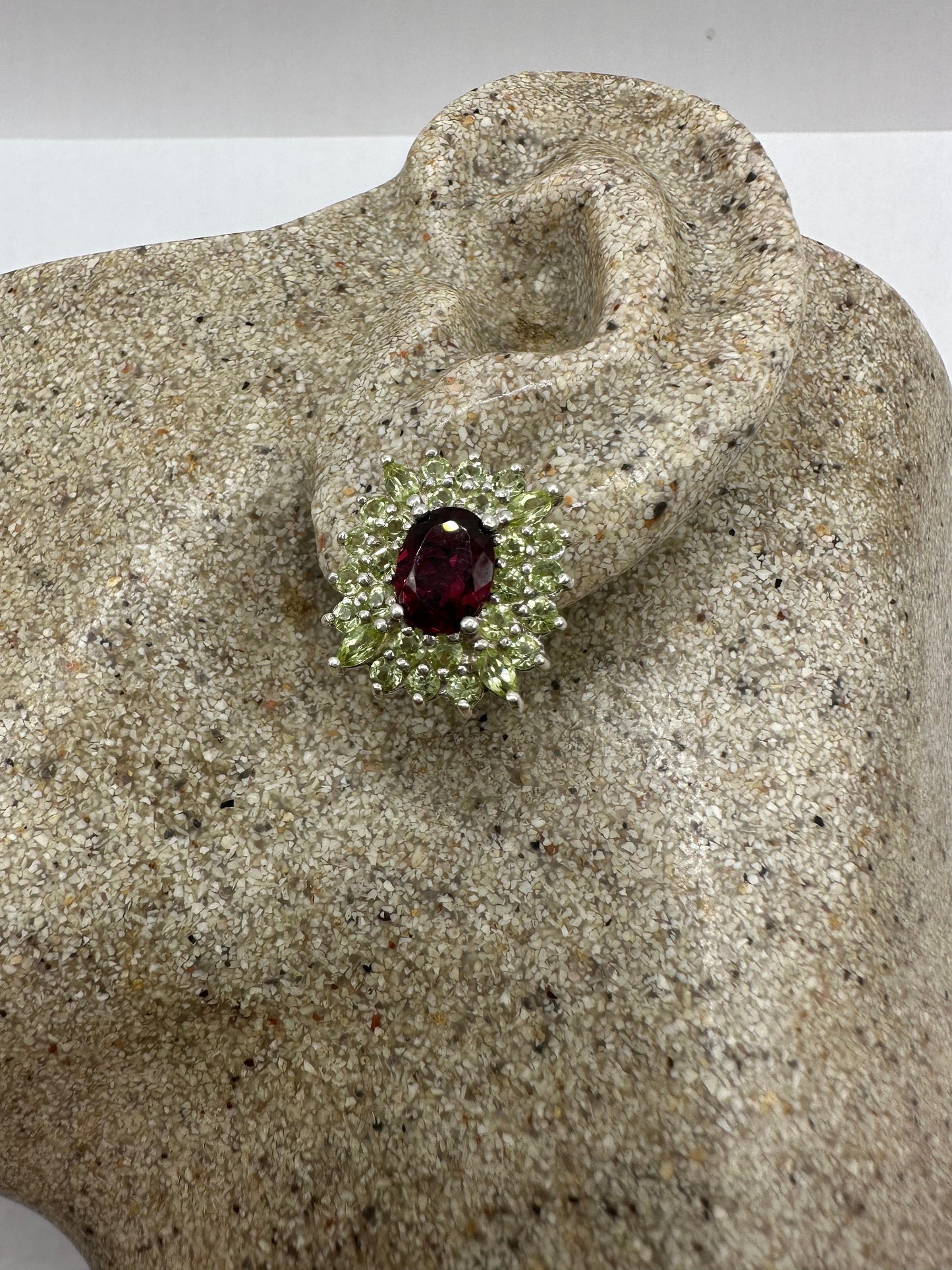 Vintage Handmade 925 Sterling Silver Bohemian Garnet Peridot Stud Earrings