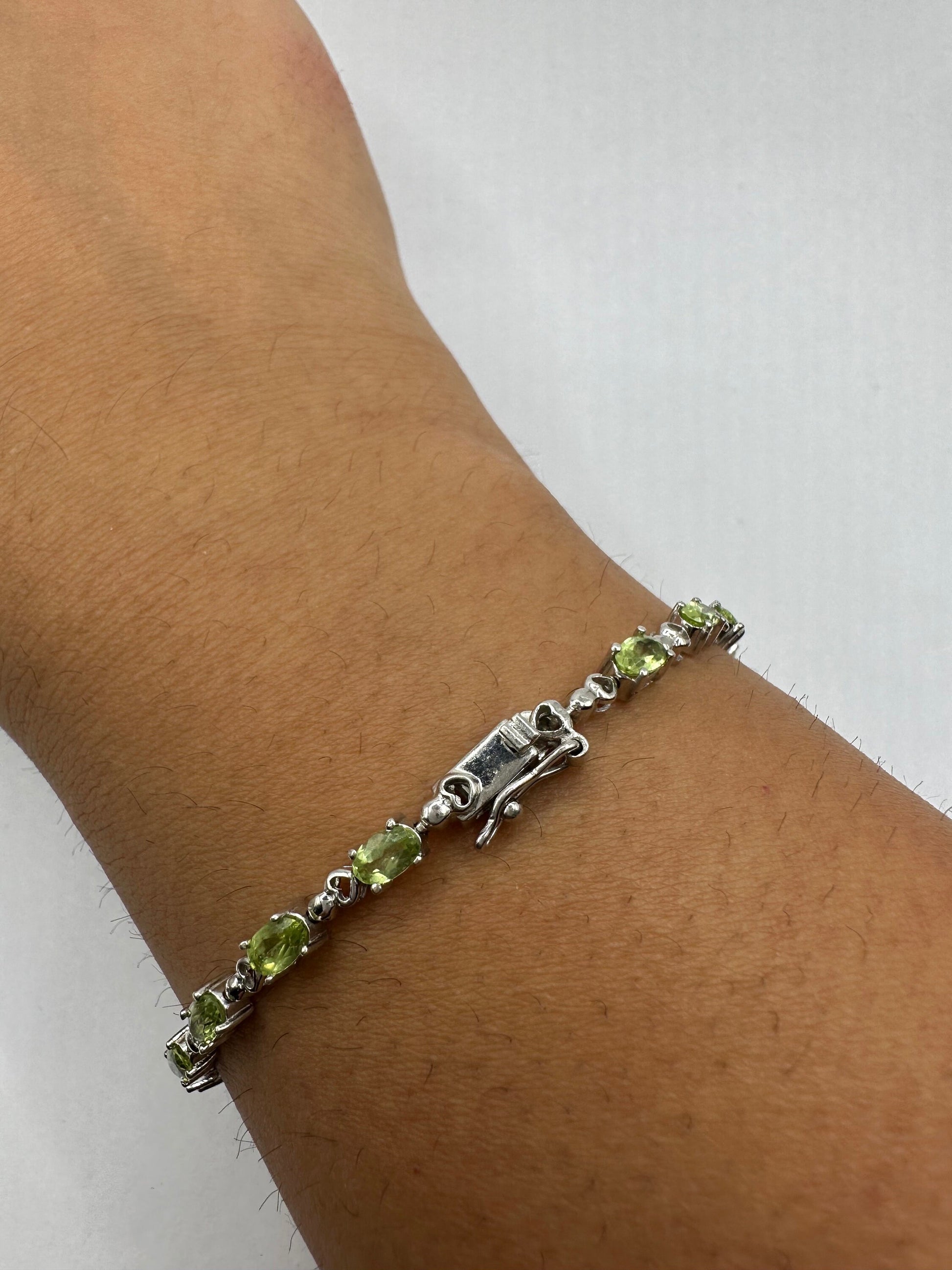 Vintage Handmade Genuine Peridot 925 Sterling Silver Tennis Bracelet