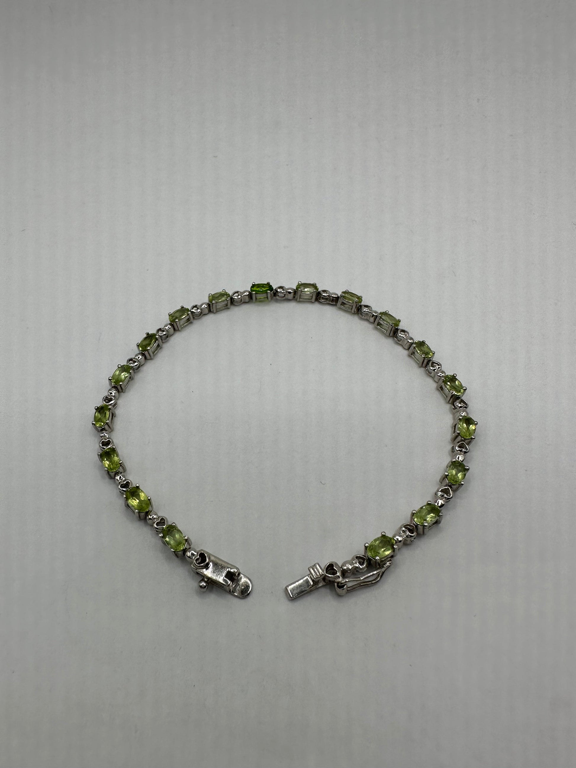 Vintage Handmade Genuine Peridot 925 Sterling Silver Tennis Bracelet