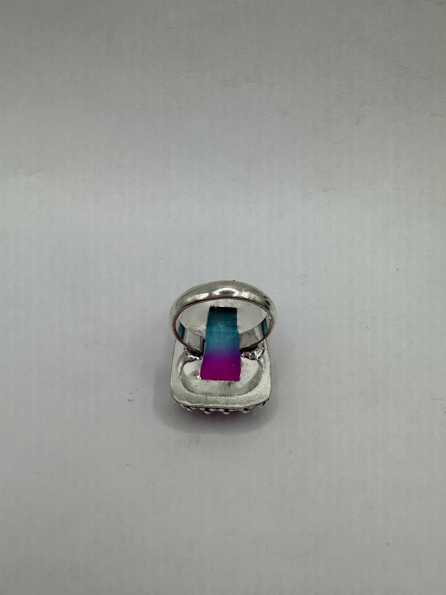 Vintage Shaded Ombré Vintage Art Glass Ring