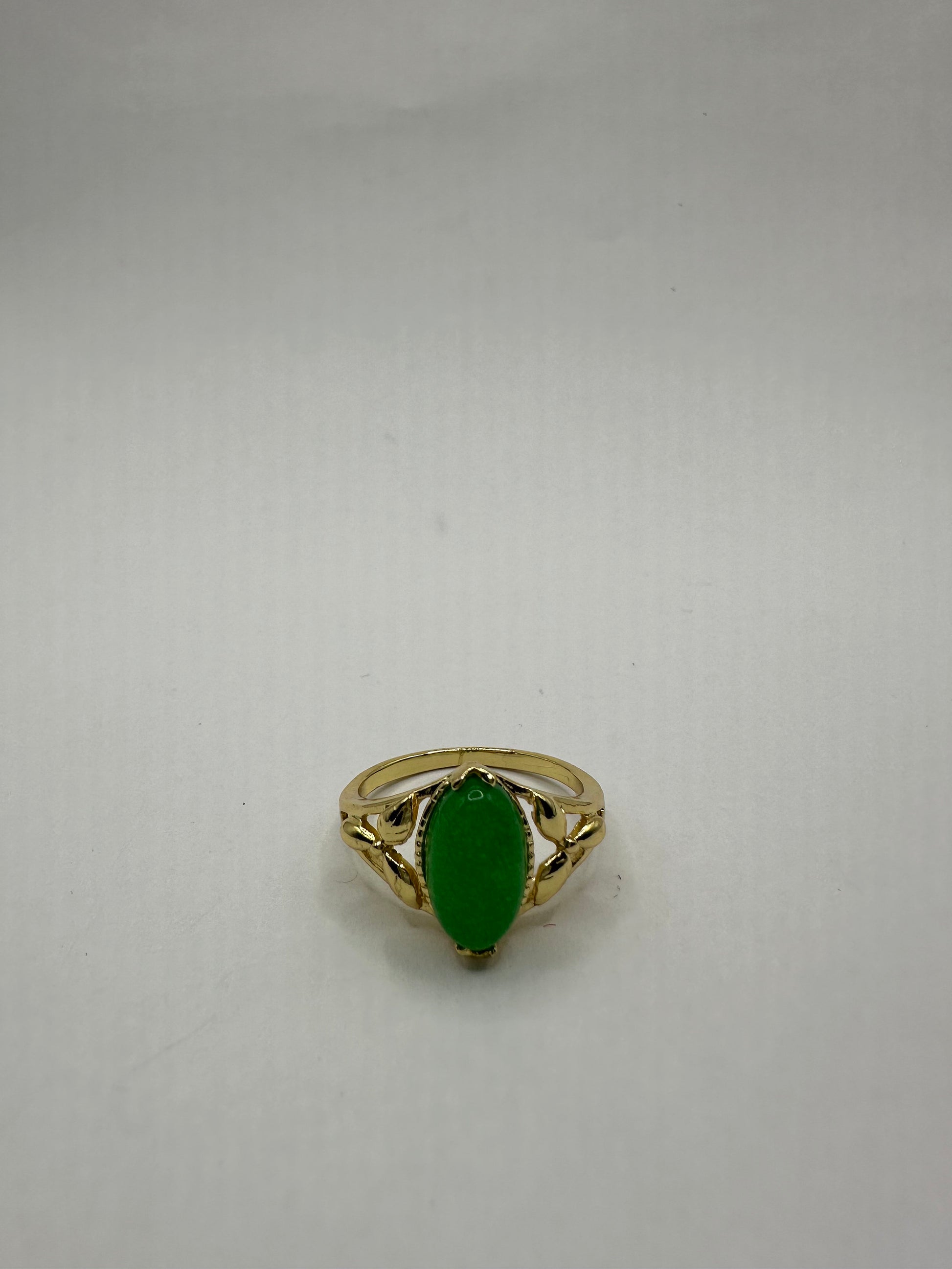 Vintage Lucky Green Nephrite Jade Ring