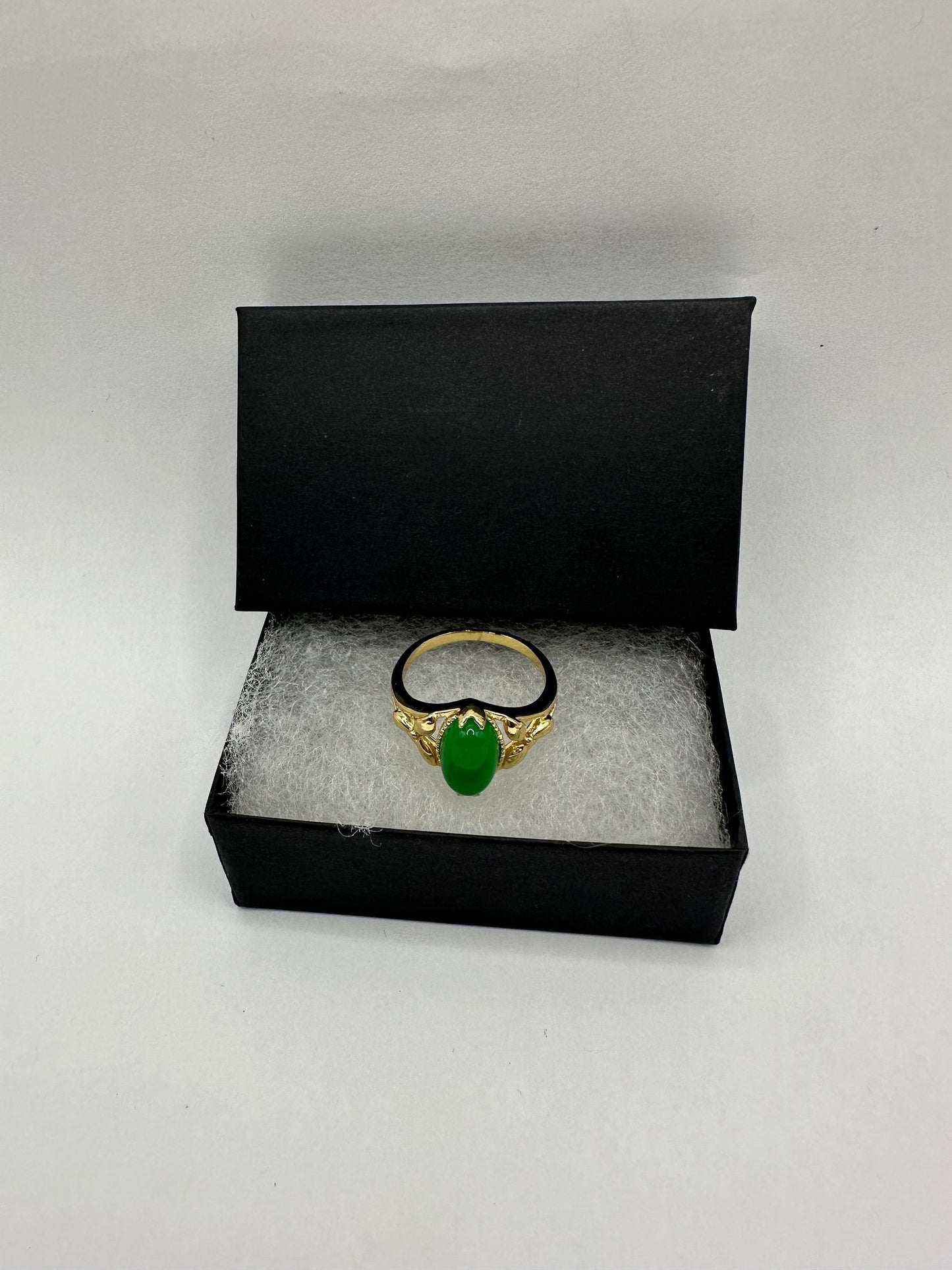 Vintage Lucky Green Nephrite Jade Ring