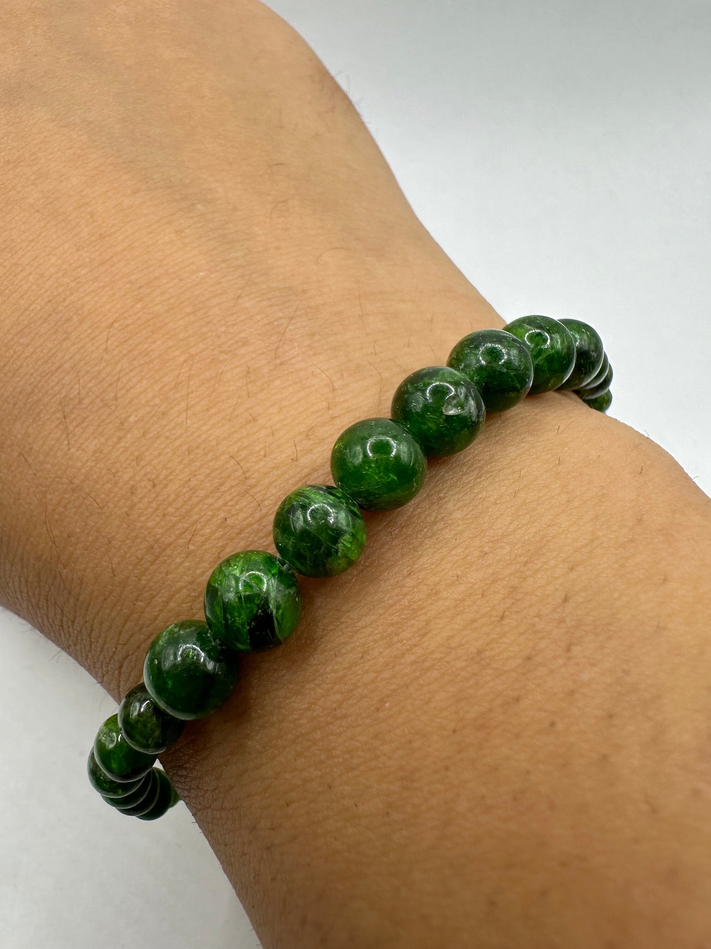 Vintage Green Jade Beaded Graduated Bracelet