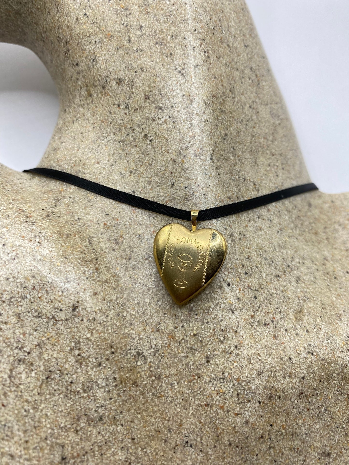 Vintage Heart First Communion Locket Choker Gold Filled Necklace