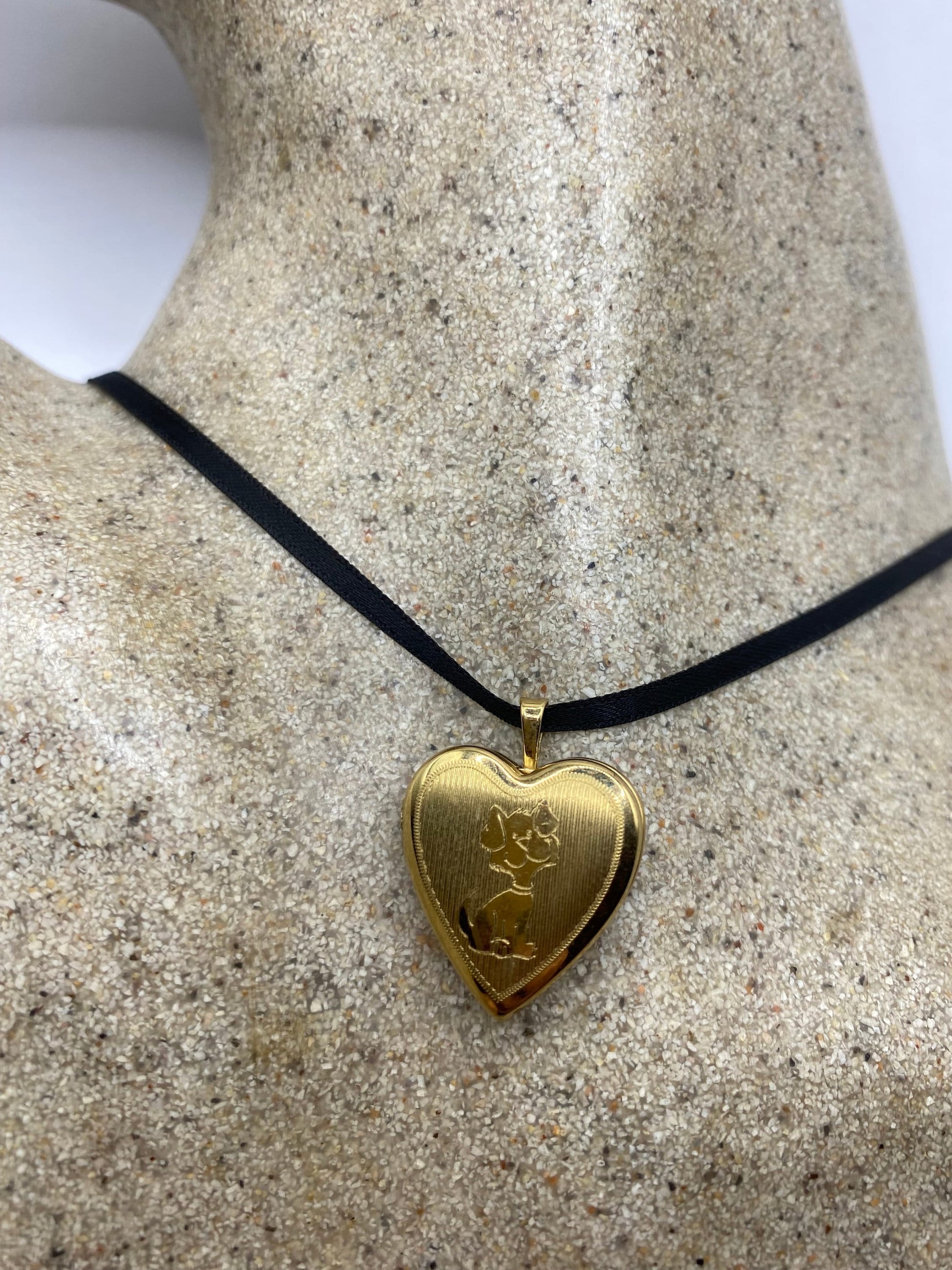 Vintage Gold Locket | Tiny Heart 9k Gold Filled Pendant Photo Memory Charm Engraved Angel Cherub | Choker Necklace