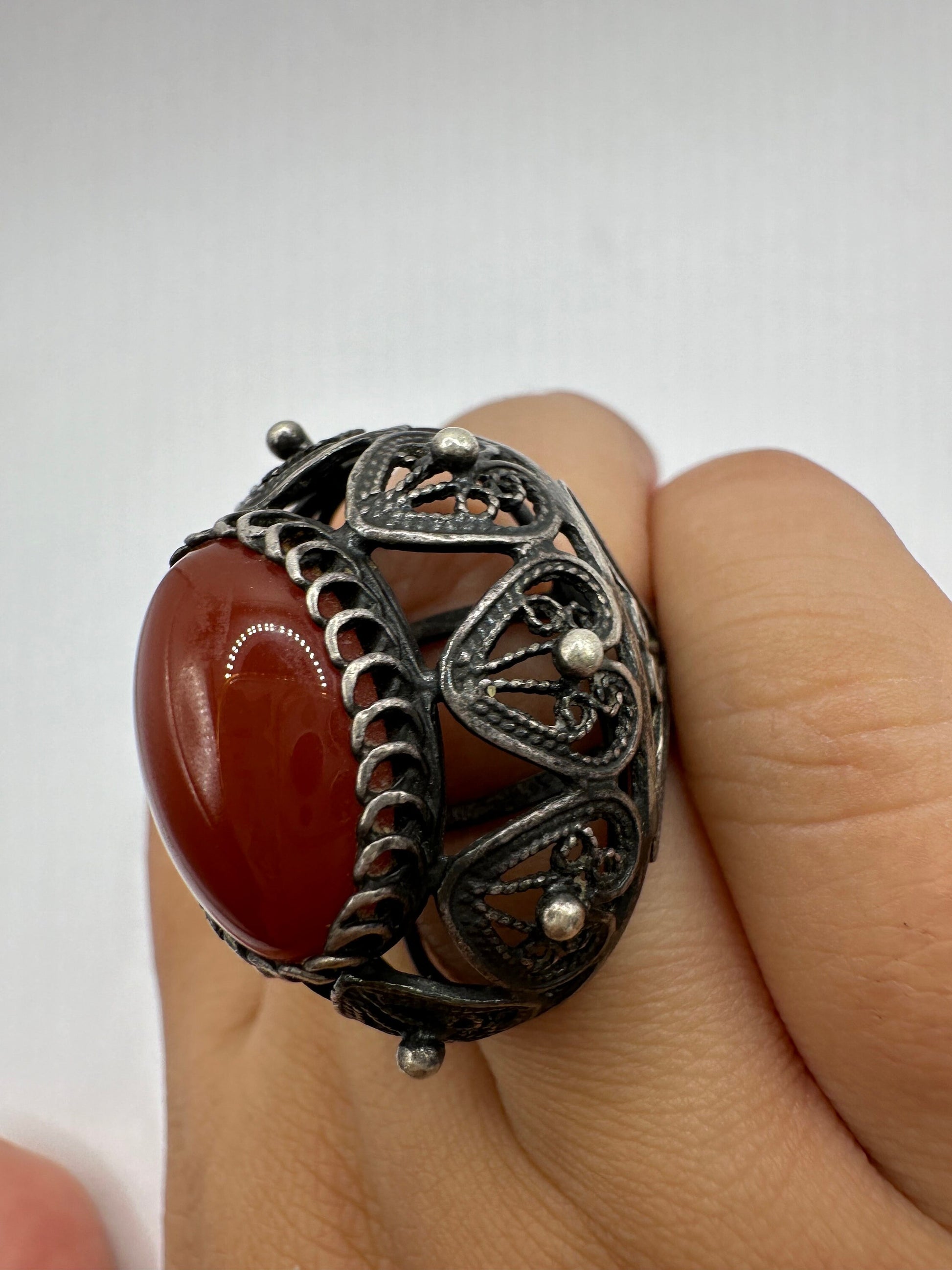 Vintage Carnelian 925 Sterling Silver Filligree Ring