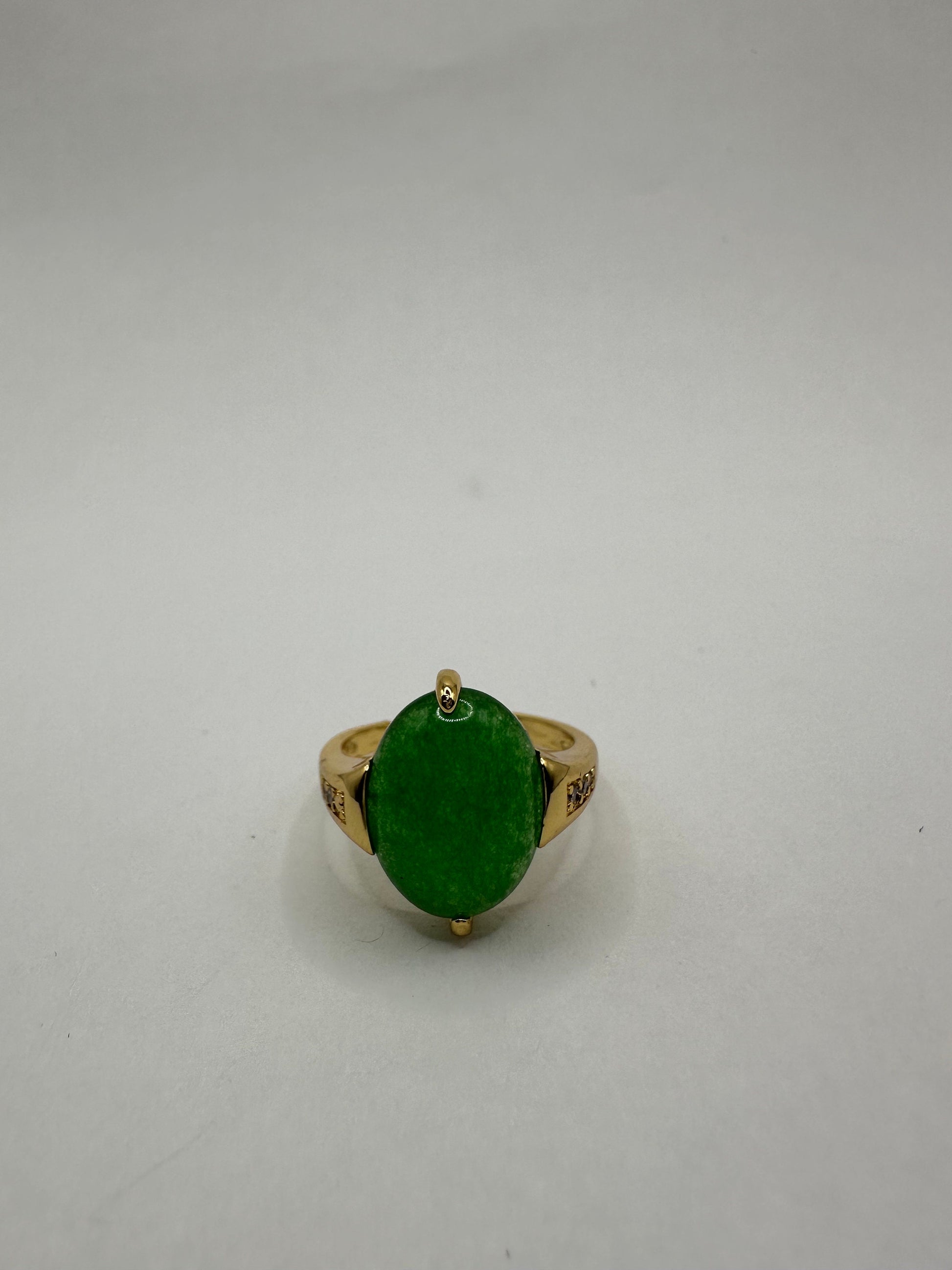 Vintage Lucky Green Nephrite Jade Ring