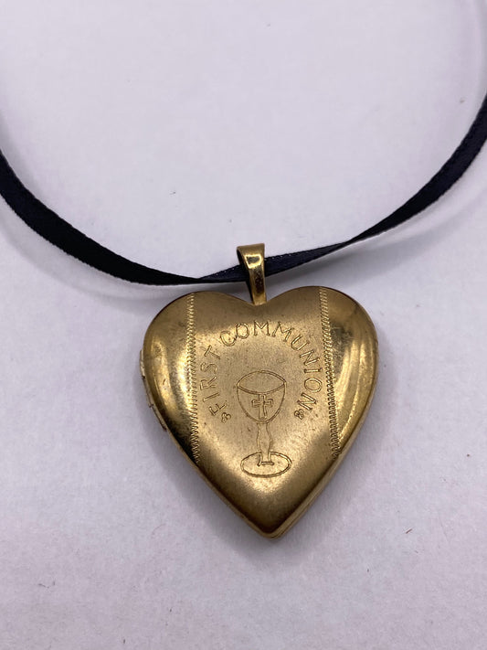 Vintage Heart First Communion Locket Choker Gold Filled Necklace