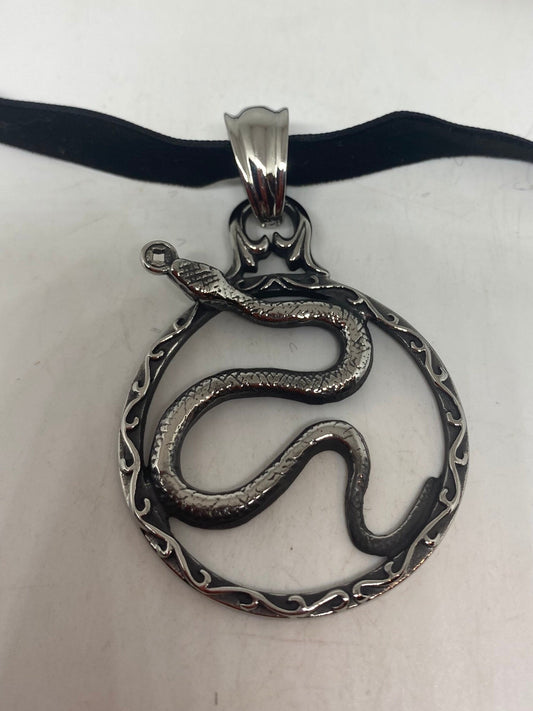 Vintage Stainless Steel Snake Surpant Lucky Yen Amulet Pendant