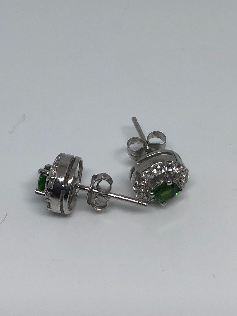 Vintage Green 925 Sterling Silver Green Chrome Diopside post button Earrings