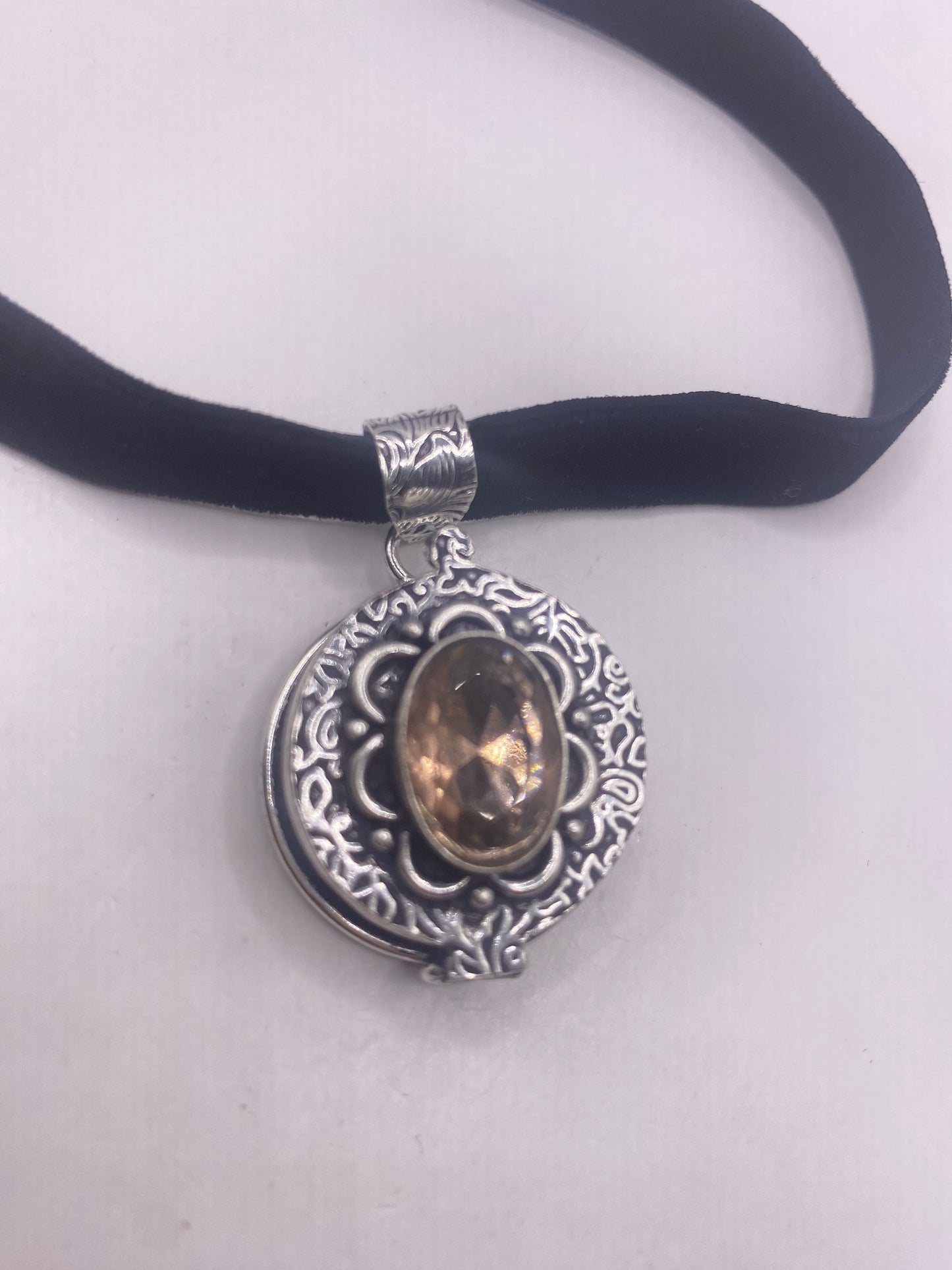 Vintage Deco Poison Box Locket Choker Silver Necklace