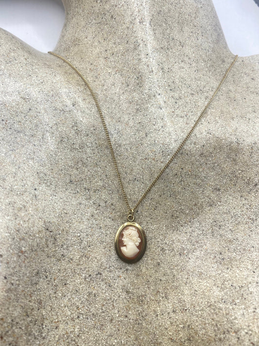 Vintage Shell Cameo Yellow Gold Filled Necklace Choker