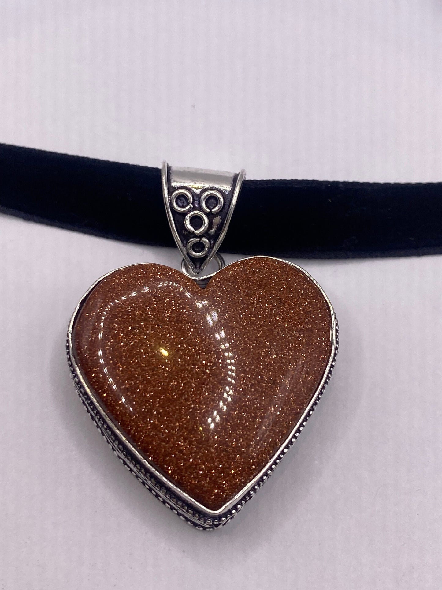 Vintage Golden Sandstone Heart Choker Goldstone Silver Necklace