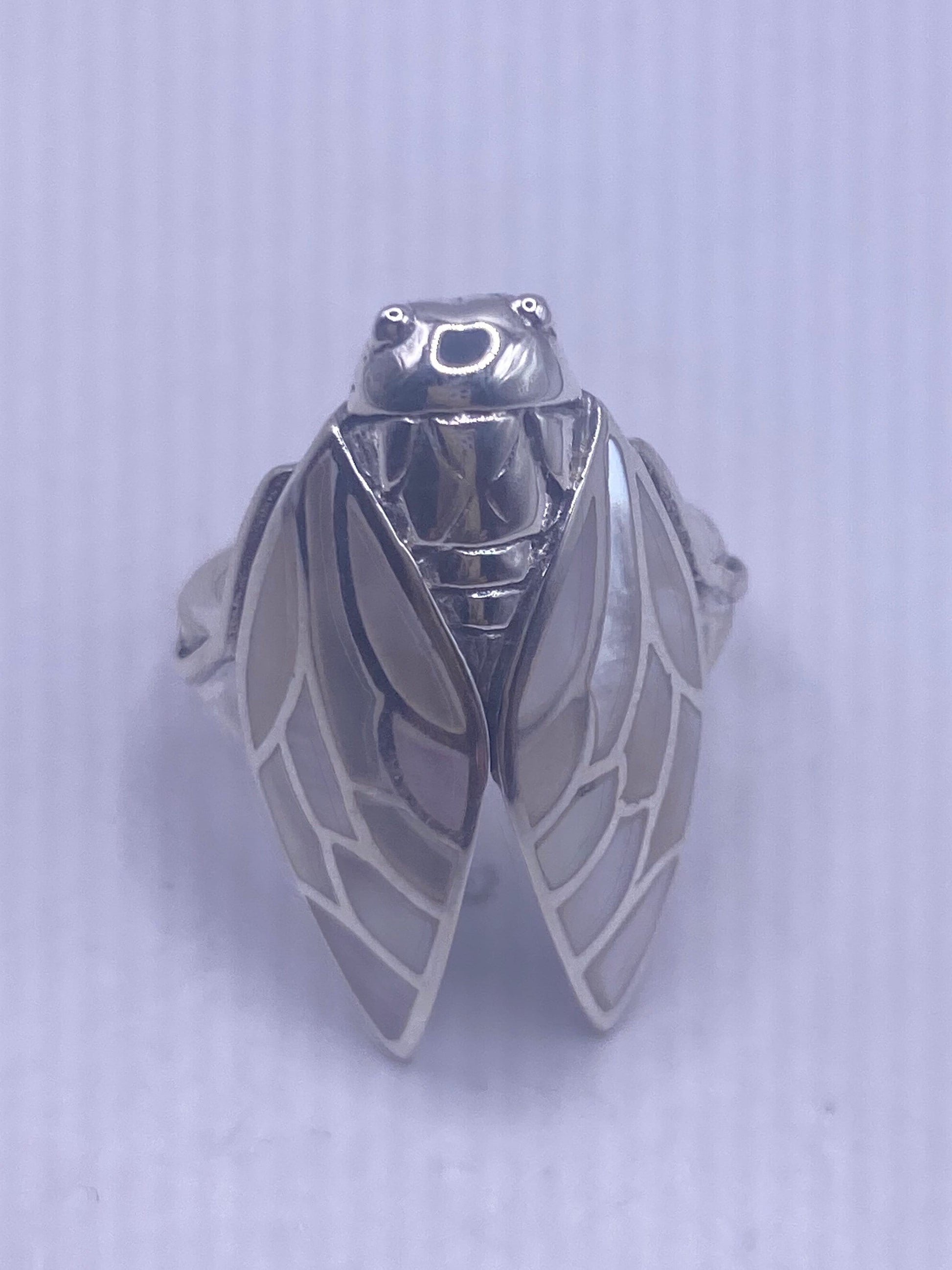 Antique Deco Mother of Pearl Cicada 925 Sterling Silver Ring