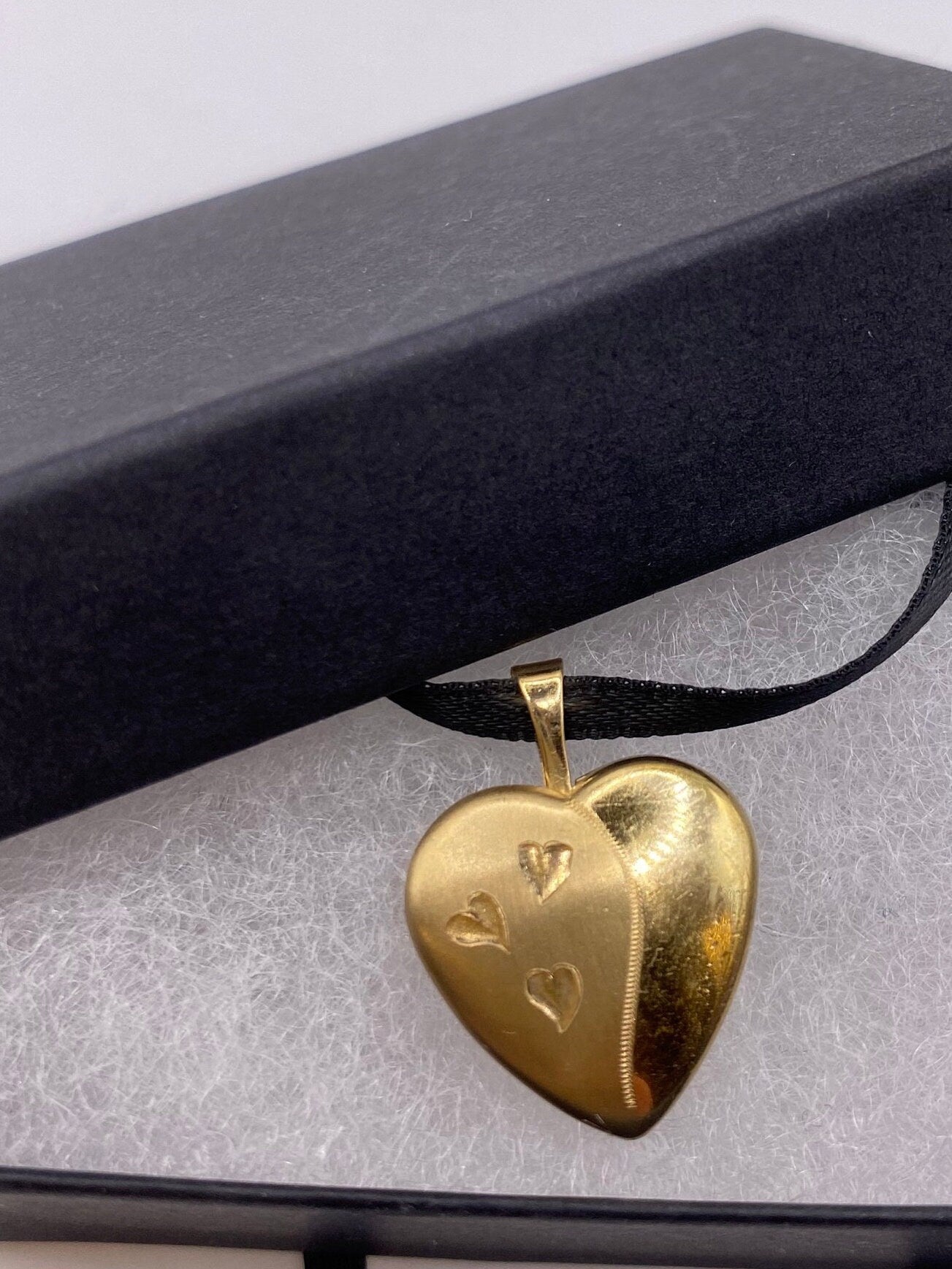 Vintage Heart Flower Locket Choker Gold Filled Necklace