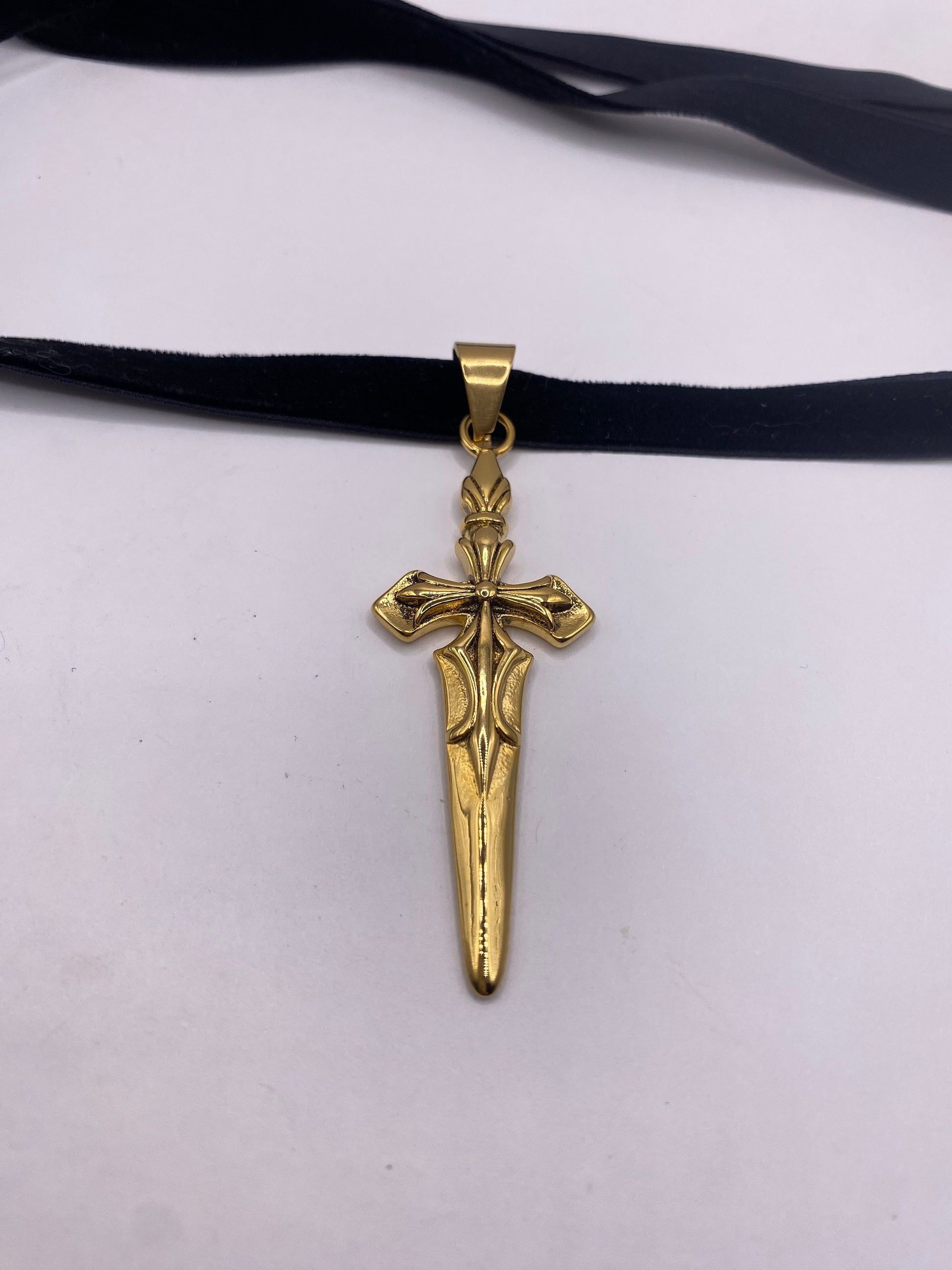 vintage Celtic Gold Stainless Steel Cross Dagger pendant necklace