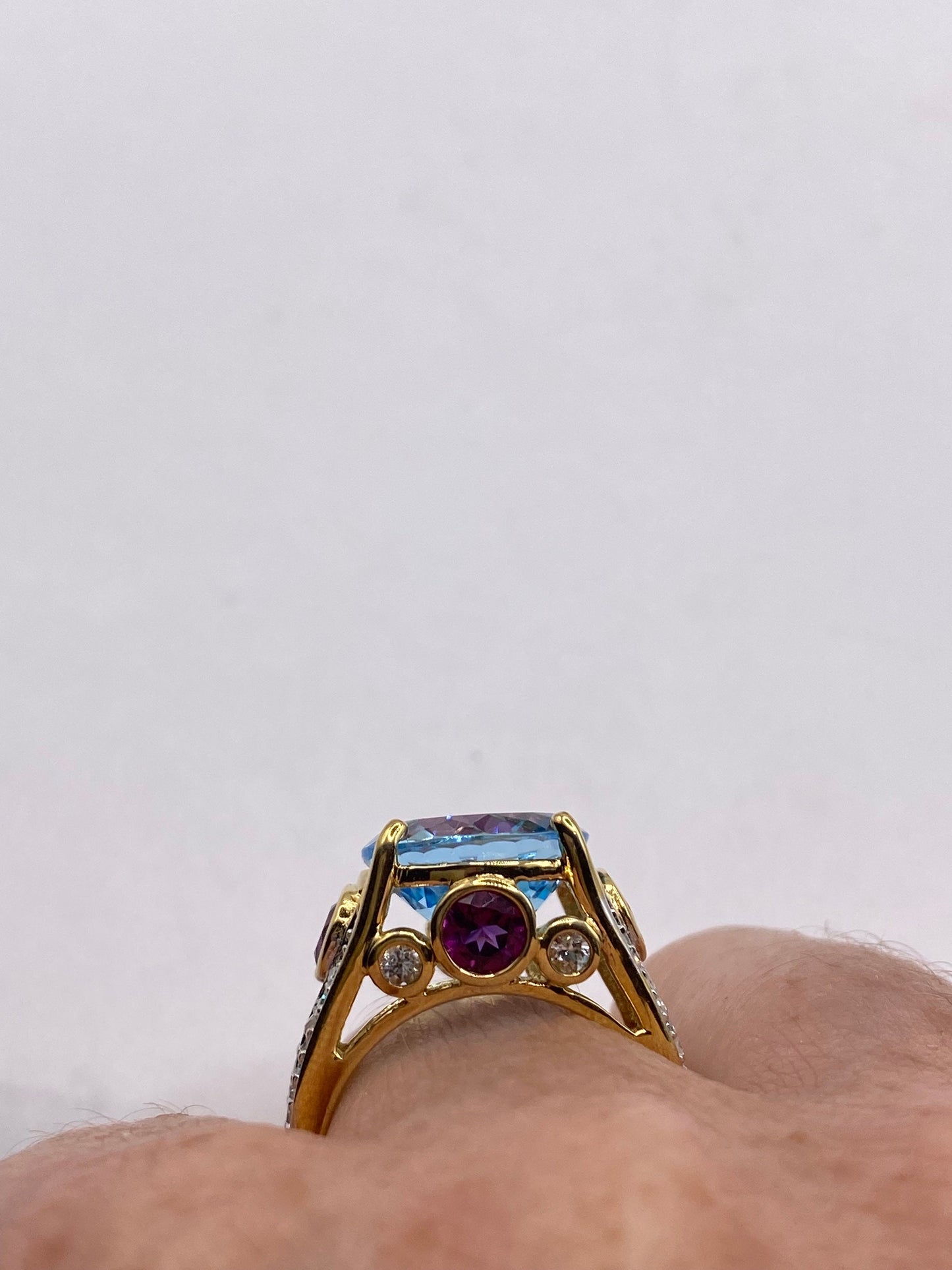 Vintage Genuine Blue Topaz Gold 925 Sterling Silver Ring