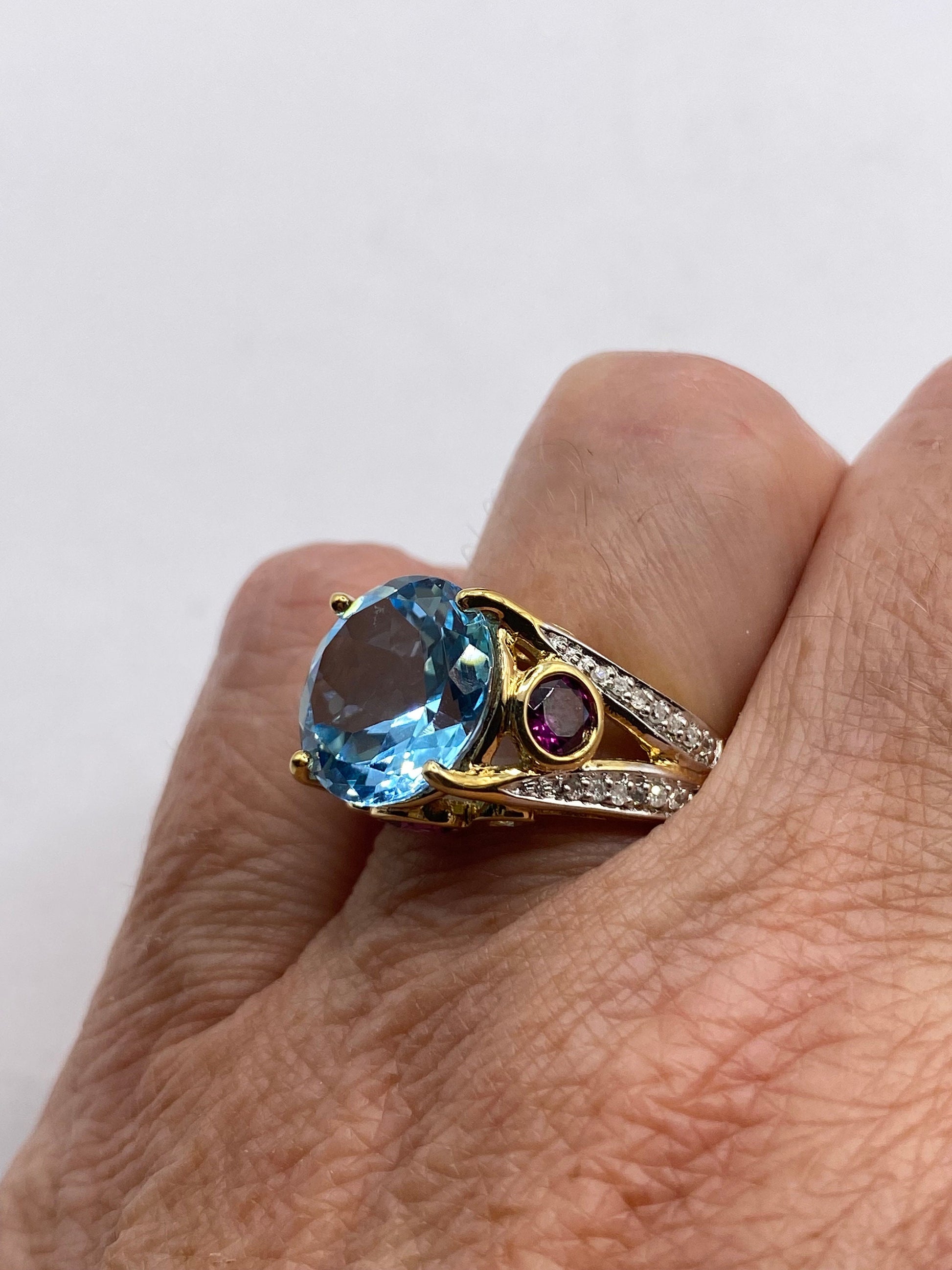 Vintage Genuine Blue Topaz Gold 925 Sterling Silver Ring
