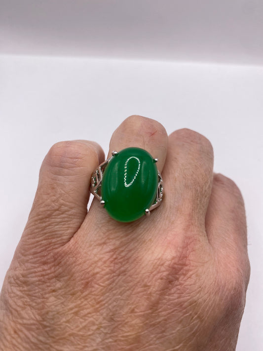 Vintage Lucky Green Nephrite Jade Golden Ring