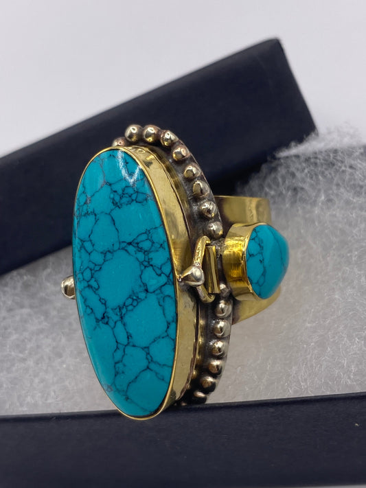 Large stone Brass knuckle poison pillbox adjustable ring