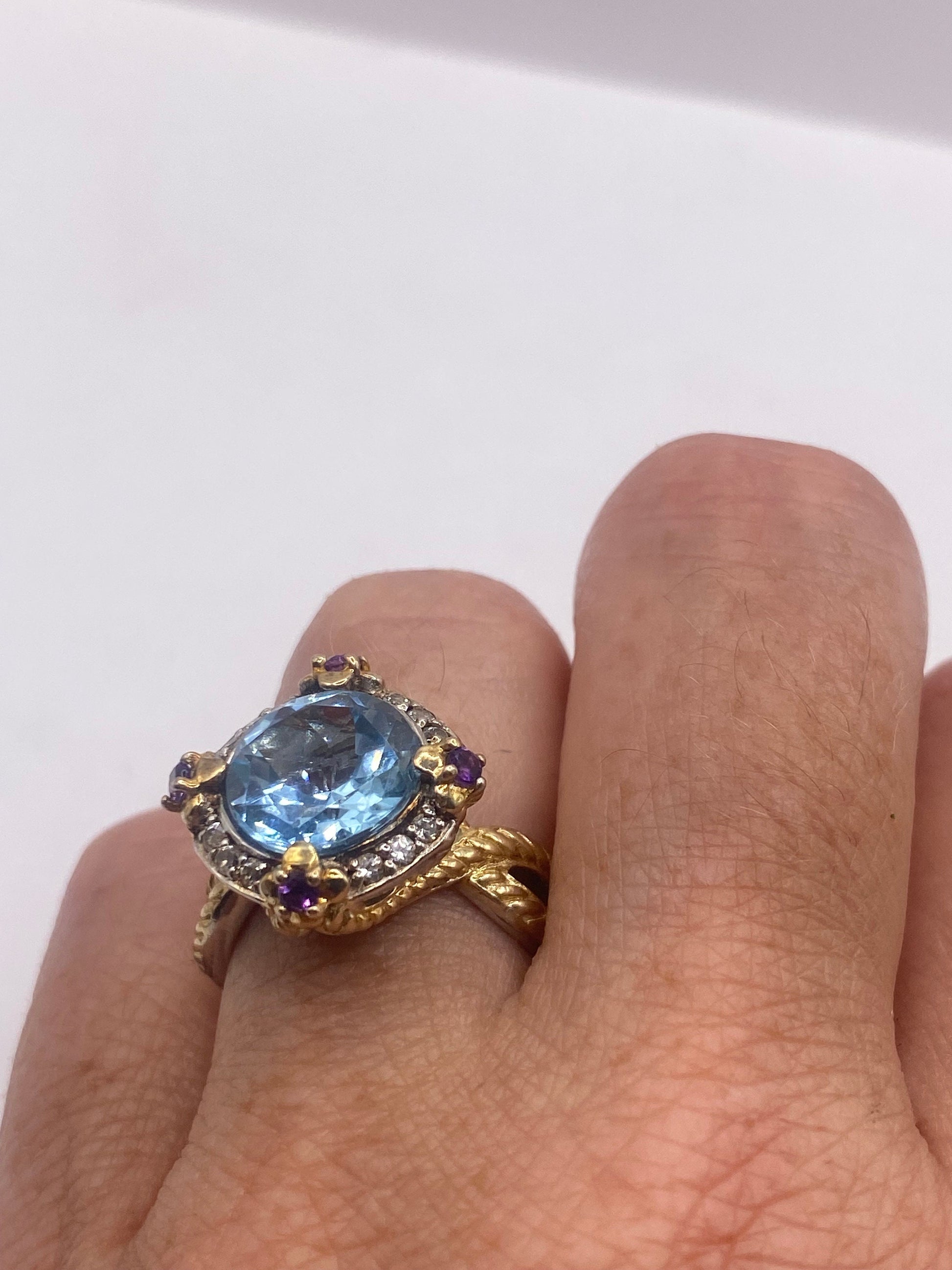 Vintage geniune blue topaz gold 925 sterling silver Cocktail Ring