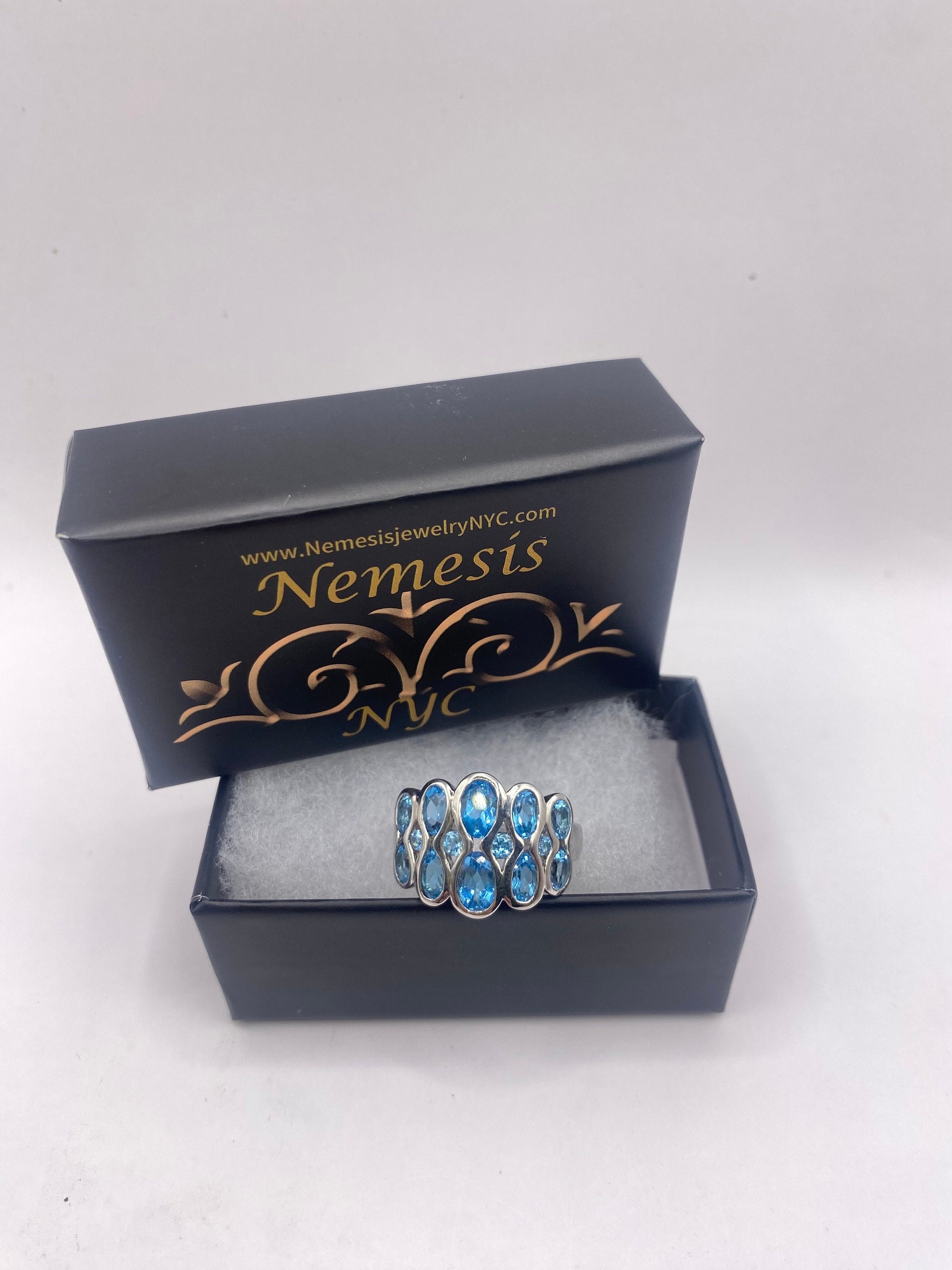 Vintage Genuine Blue Topaz 925 Sterling Silver Cocktail Ring