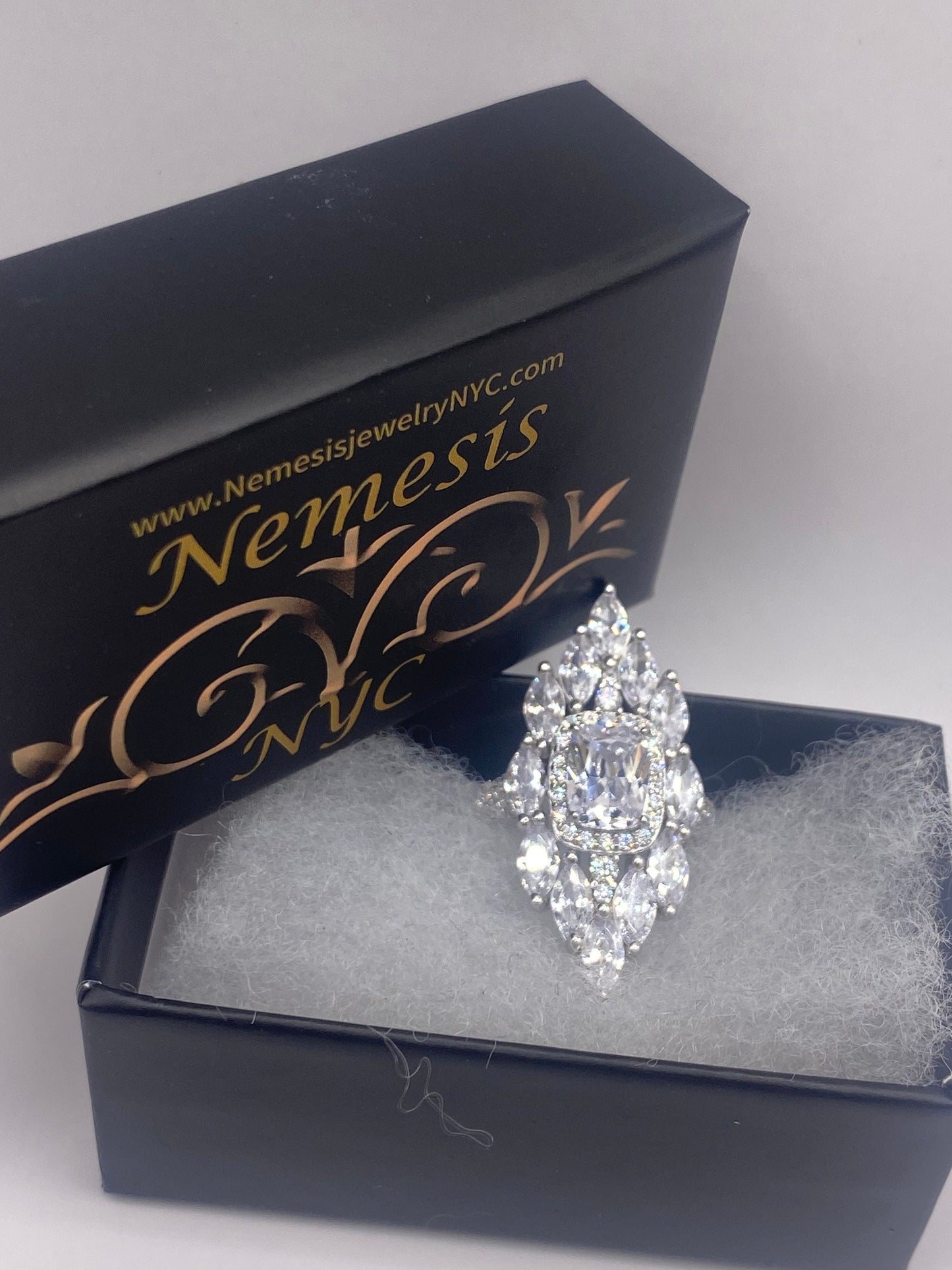 Vintage Cubic Zirconia Crystal Sterling Silver Ring Size 6