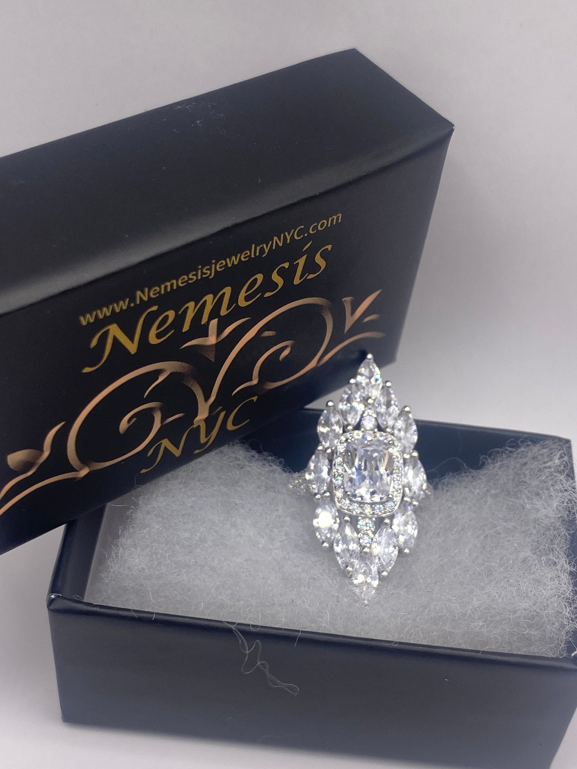 Vintage Cubic Zirconia Crystal Sterling Silver Ring Size 6