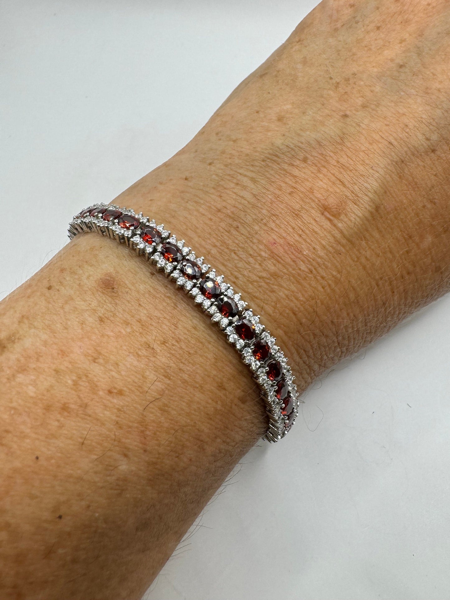 Bohemian Red Garnet Bracelet in 925 Sterling Silver Vintage 7.5 Inch