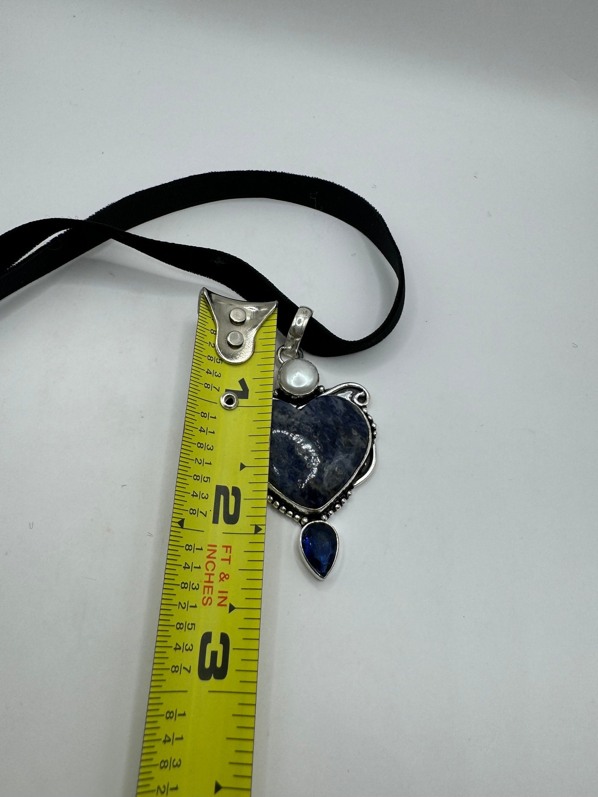 Bohemian Vintage Heart Cut Droplet Blue Genuine Sodalite Cloker Necklace Black Velvet ribbon