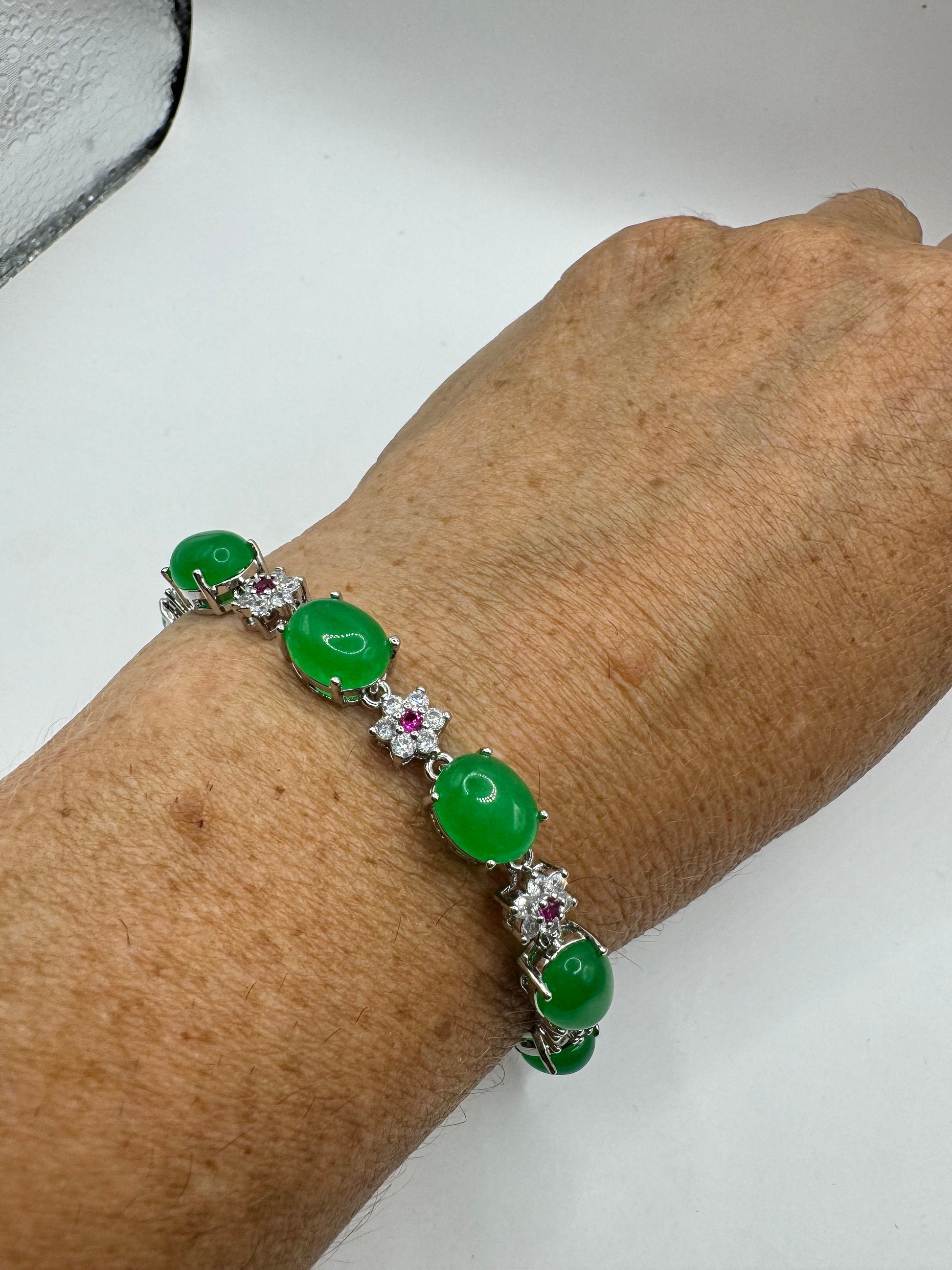 Vintage Green Jade Tennis Bracelet Gold Bronze