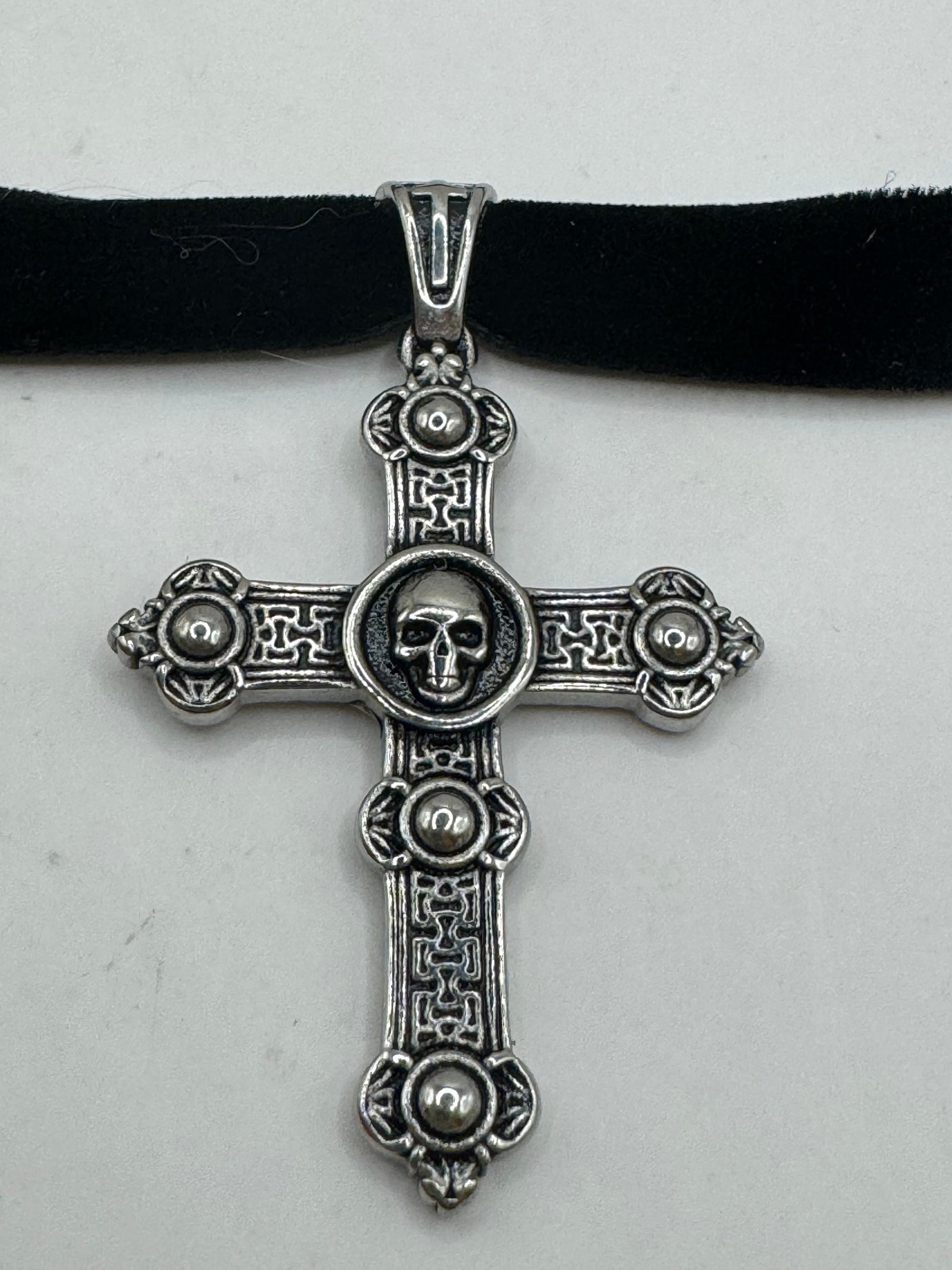 Vintage Celtic Golden Stainless Steel Cross Pendant Necklace