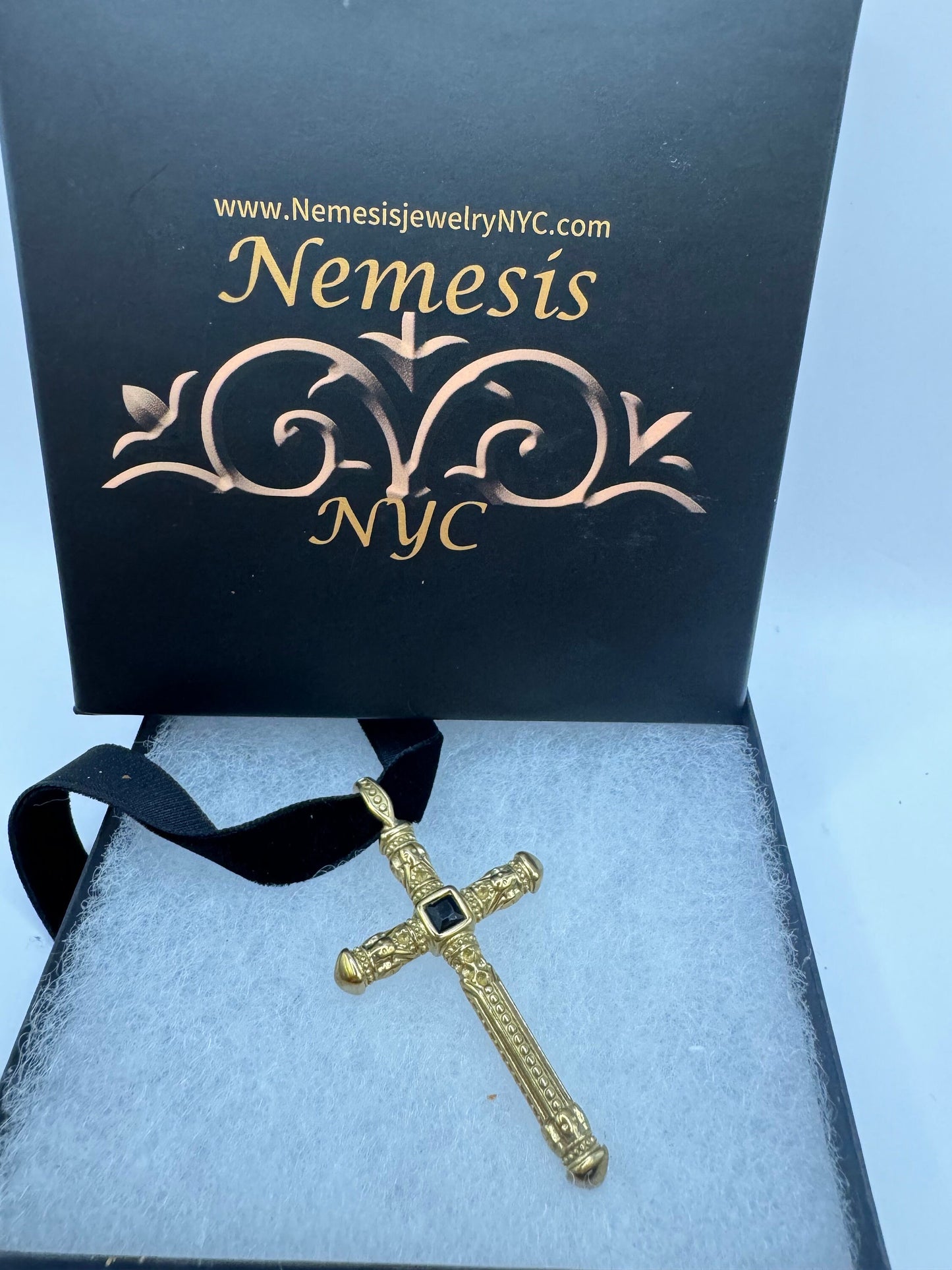 Vintage Celtic Black Jet Golden Stainless Steel Cross Pendant Necklace